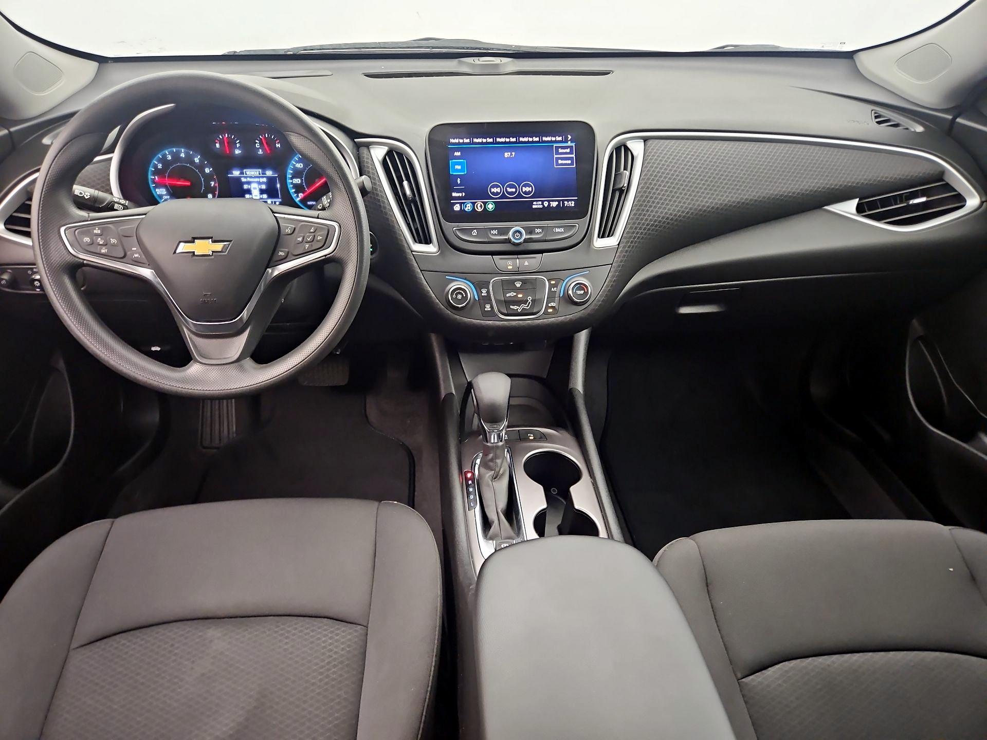 Thumbnail: 2023 Chevrolet Malibu - 9