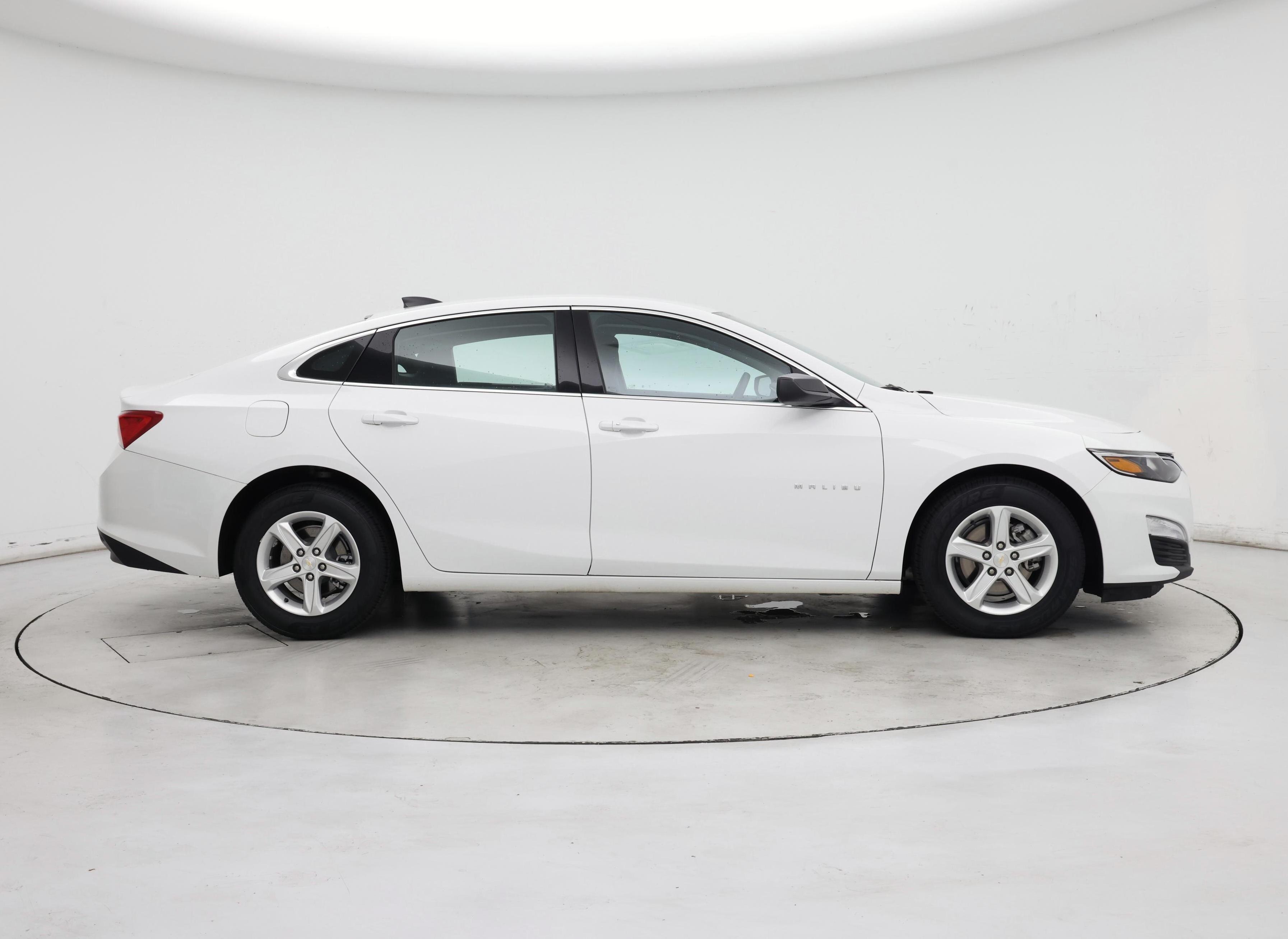 Thumbnail: 2023 Chevrolet Malibu - 7