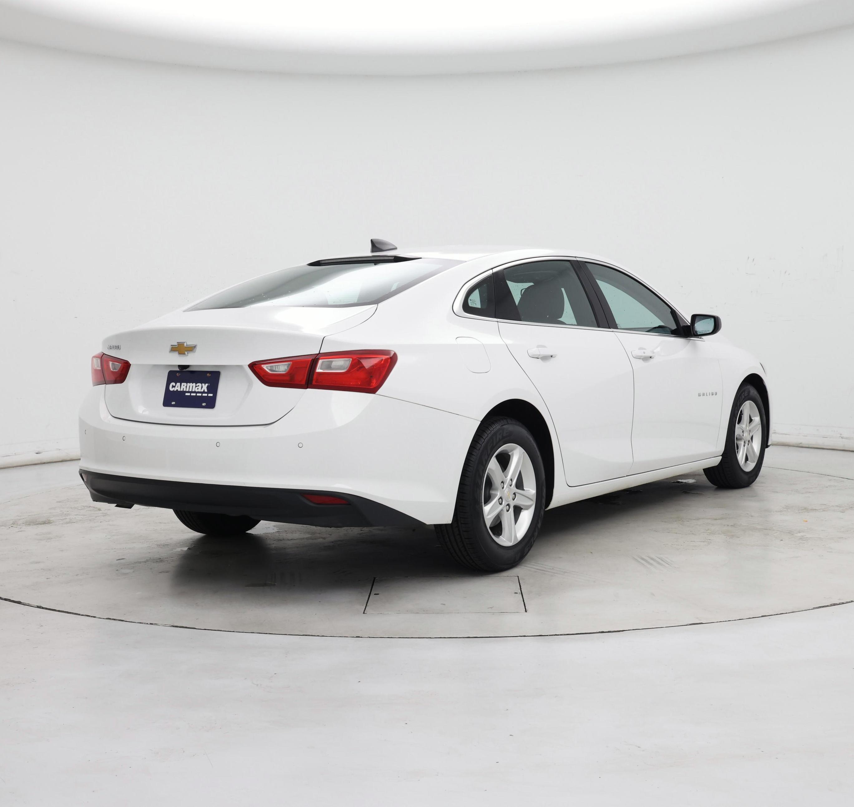 Thumbnail: 2023 Chevrolet Malibu - 8