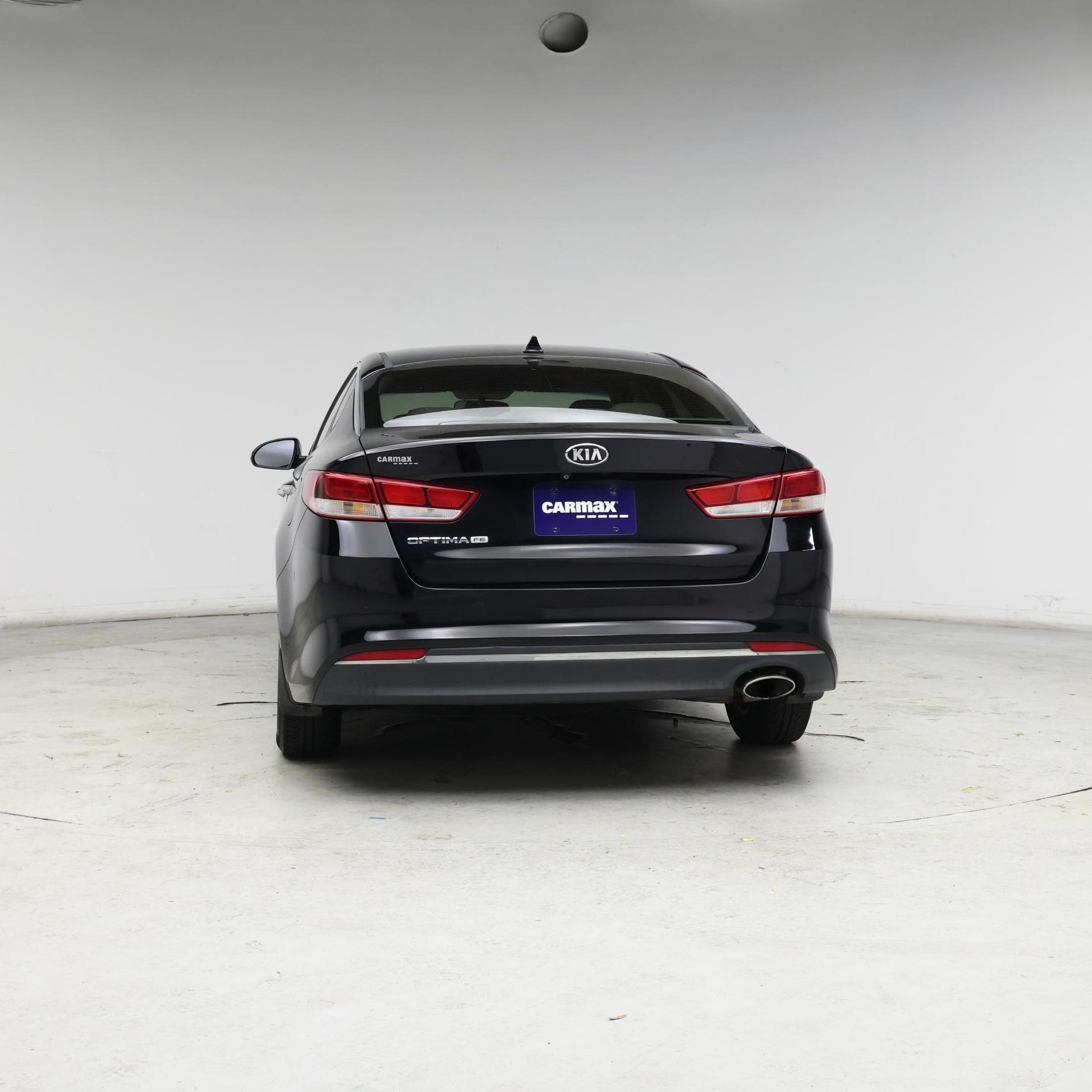 Thumbnail: 2017 Kia Optima - 6