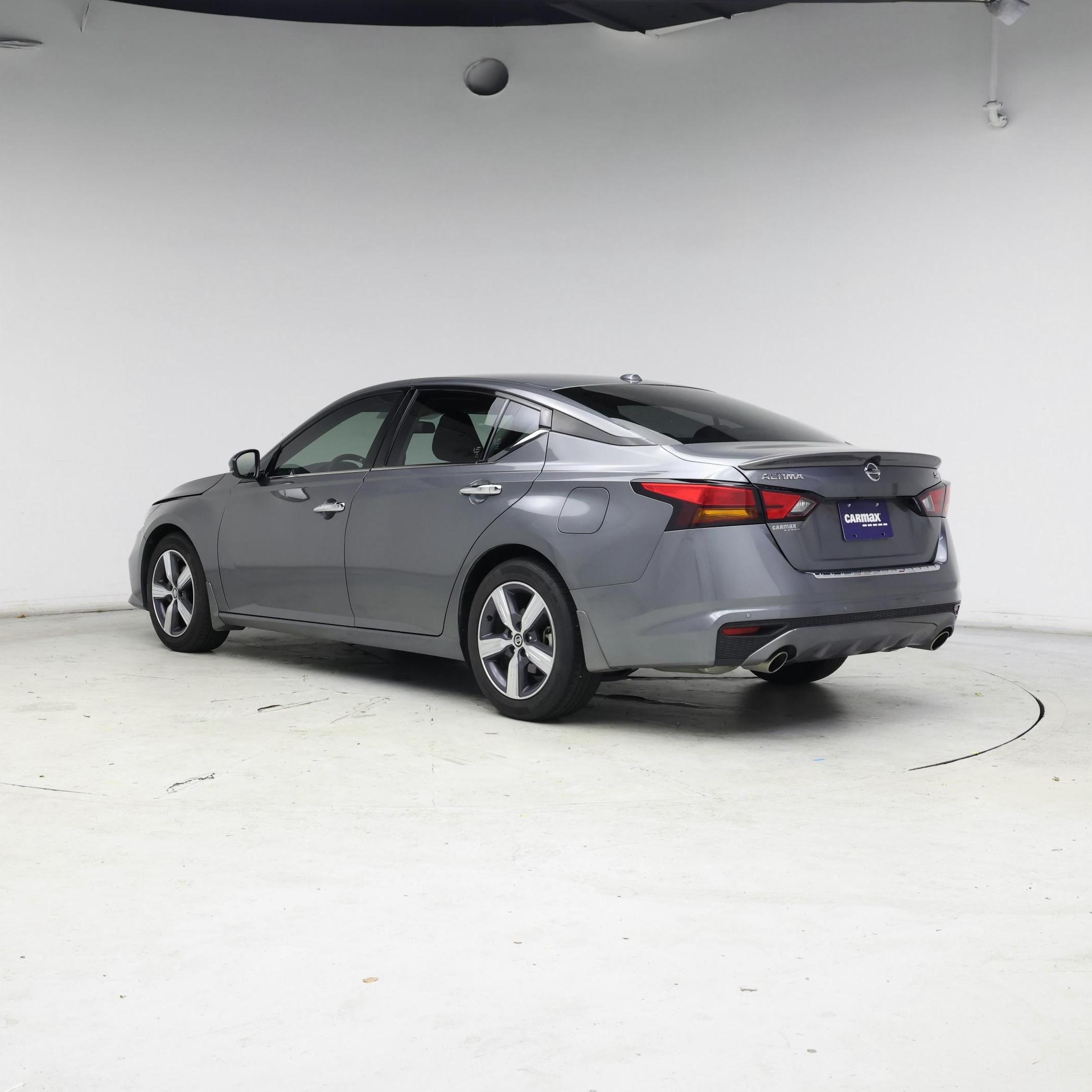 Thumbnail: 2022 Nissan Altima - 2