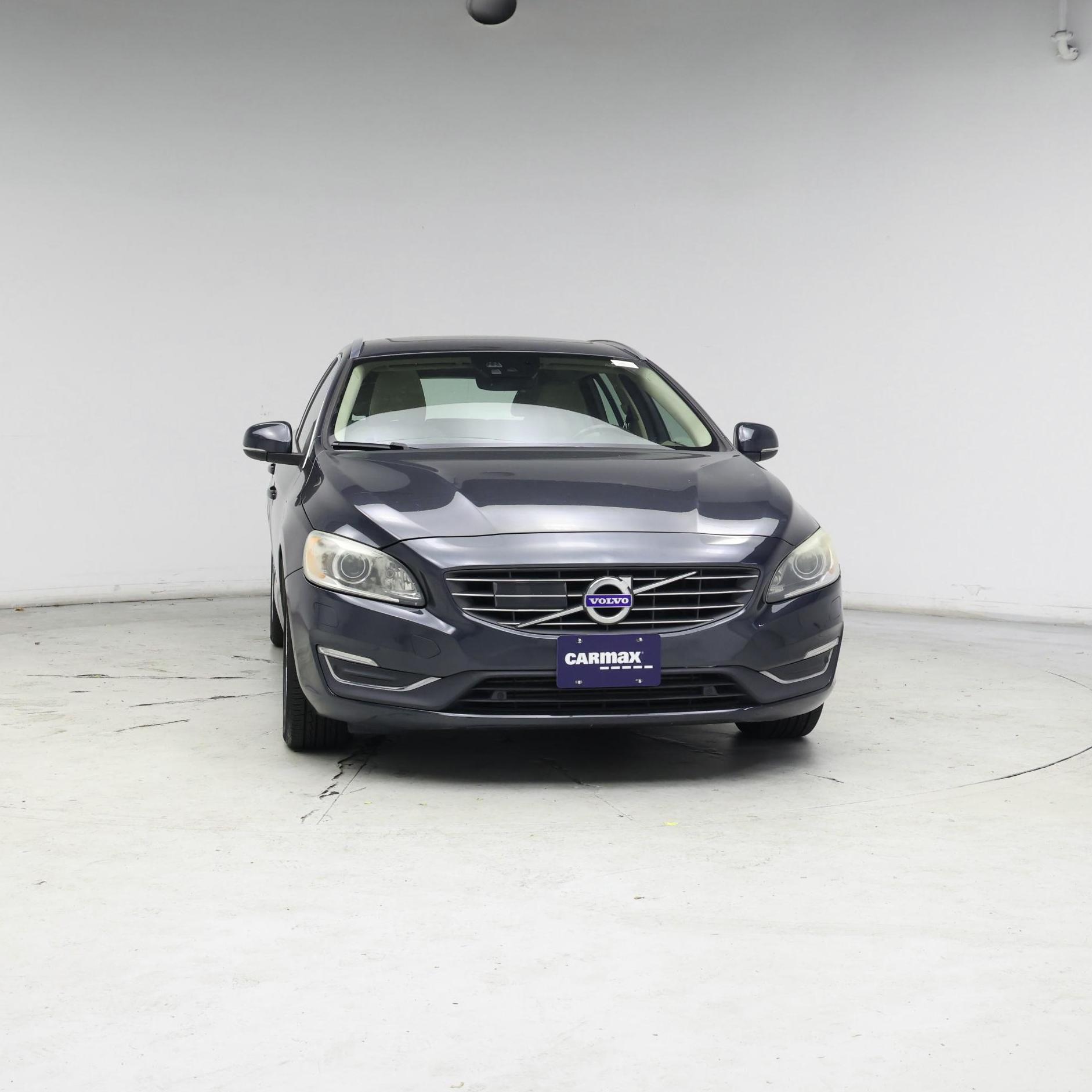 Thumbnail: 2016 Volvo V60 - 5