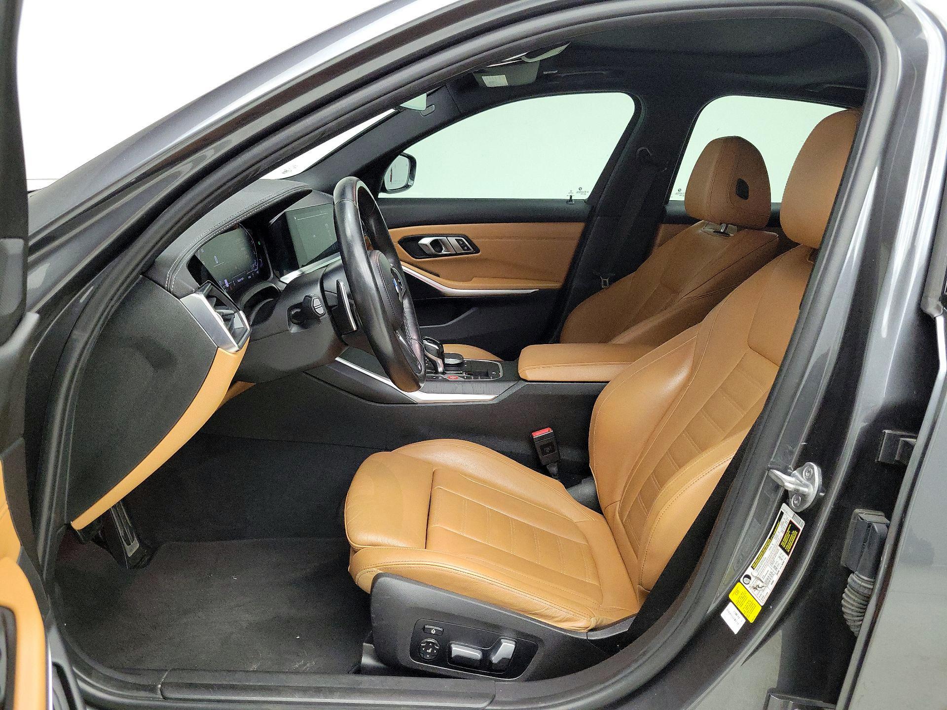 Thumbnail: 2021 BMW 3 Series - 11