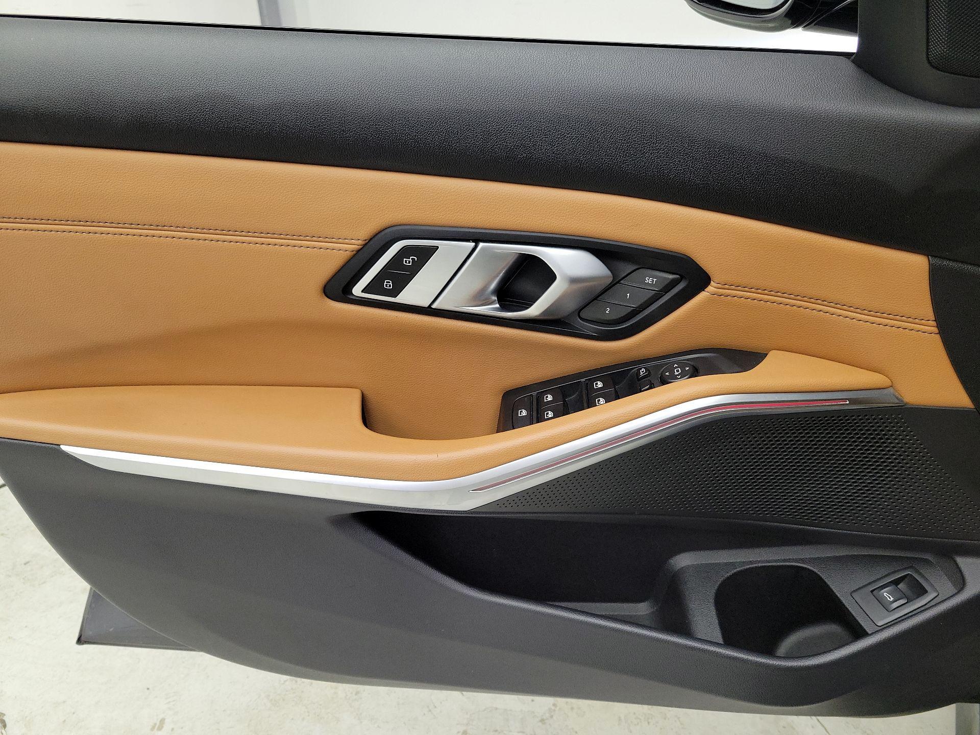 Thumbnail: 2021 BMW 3 Series - 12