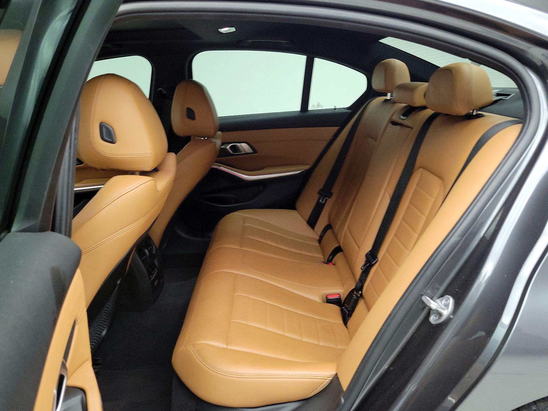 Thumbnail: 2021 BMW 3 Series - 20