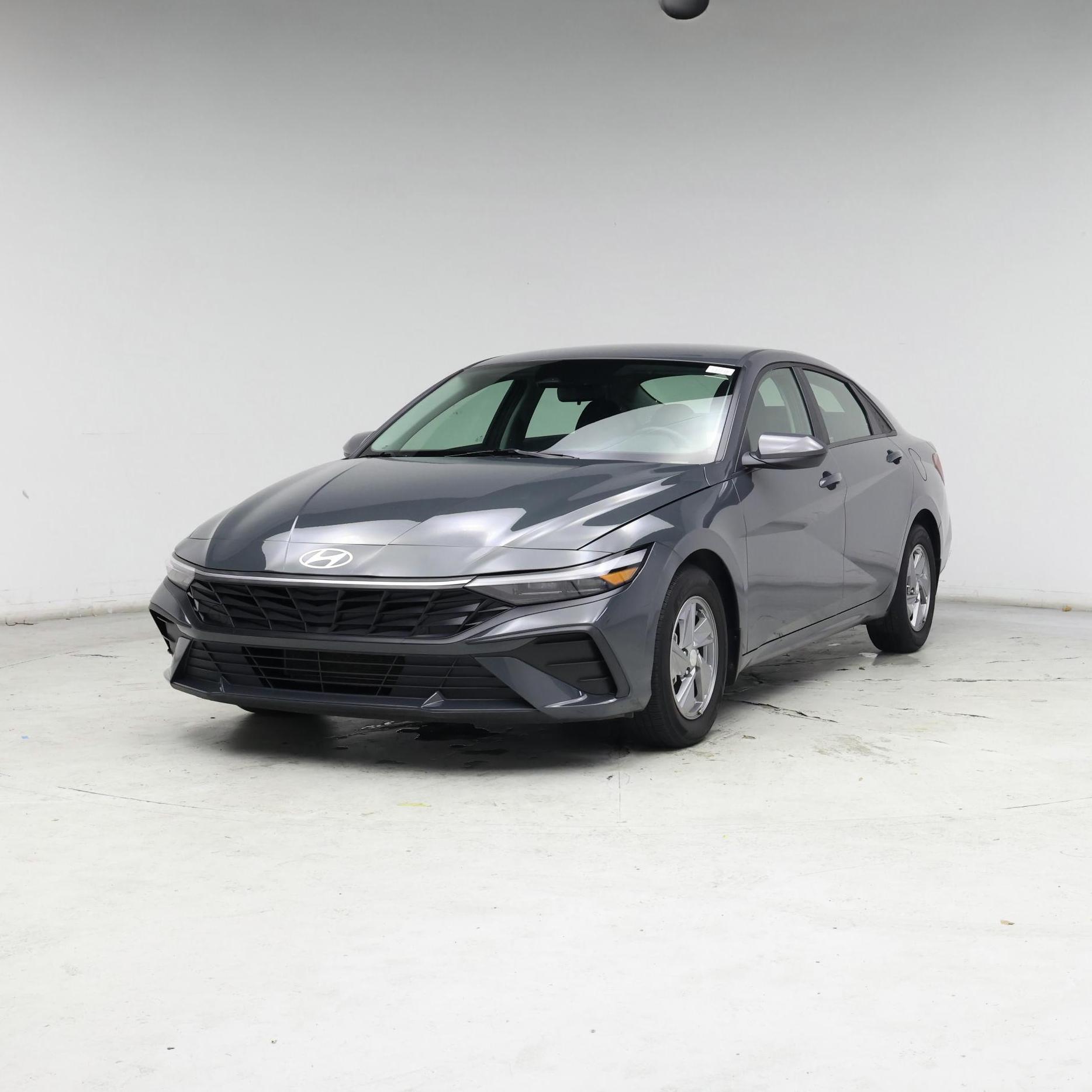 Thumbnail: 2024 Hyundai Elantra - 4