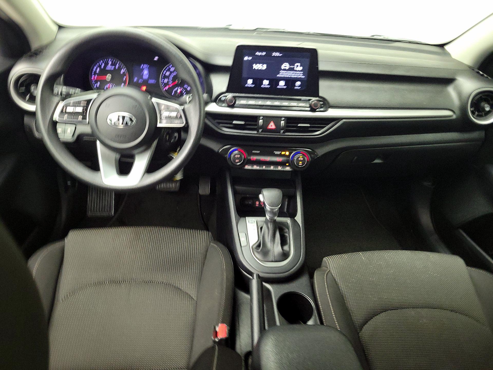 Thumbnail: 2019 Kia Forte - 9