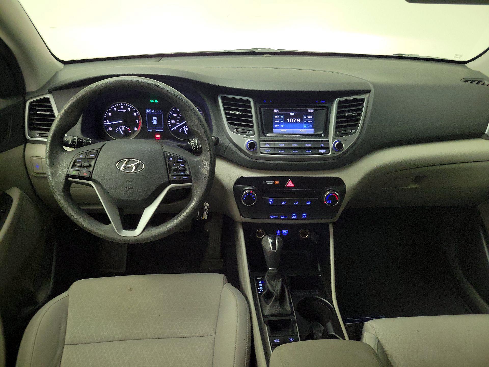 Thumbnail: 2017 Hyundai Tucson - 9