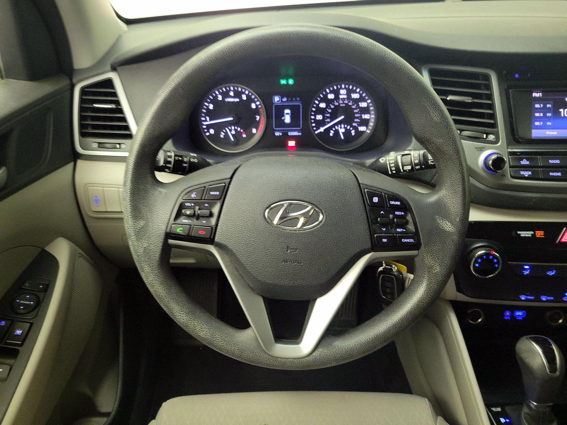 Thumbnail: 2017 Hyundai Tucson - 10