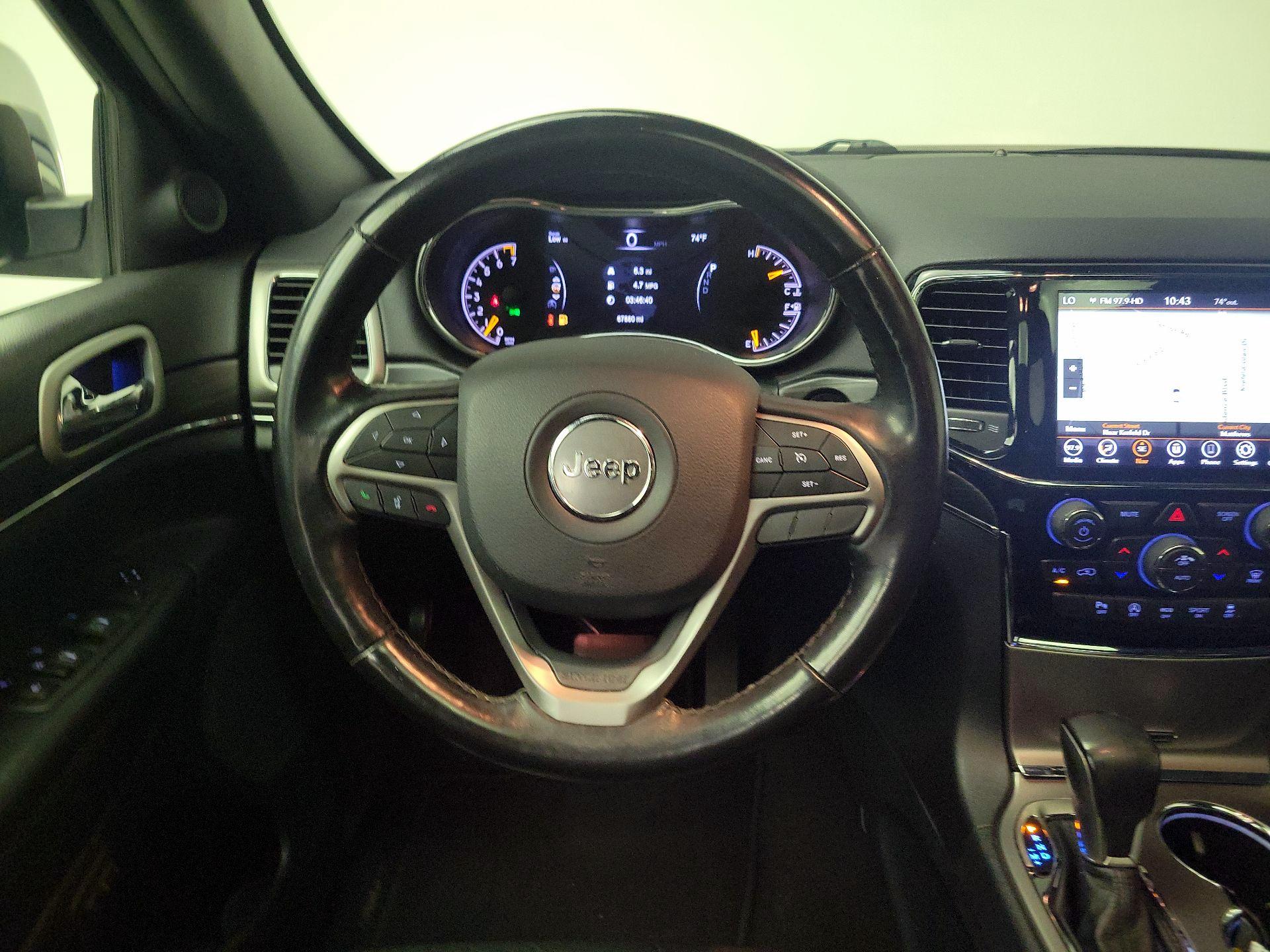 Thumbnail: 2020 Jeep Grand Cherokee - 10