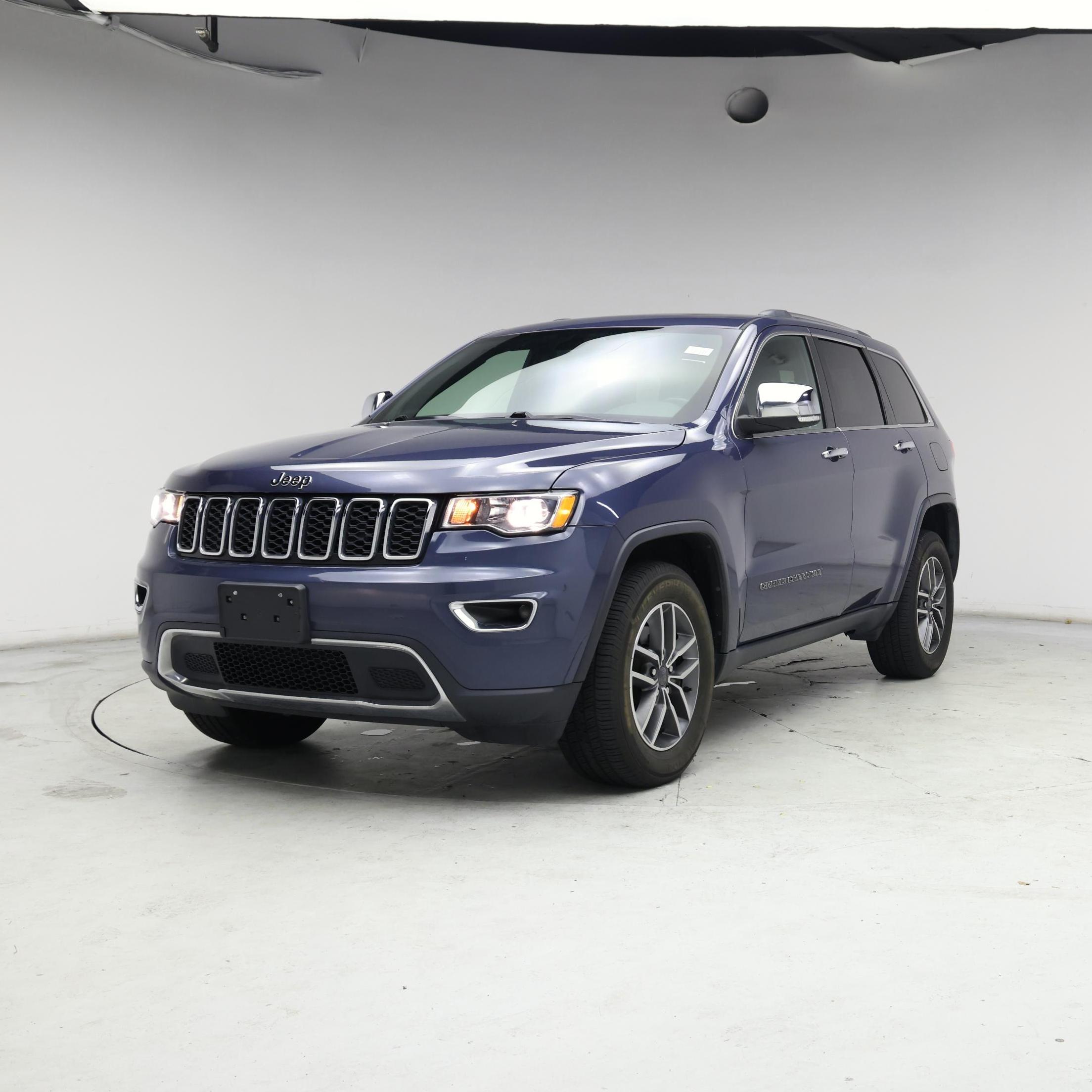 Thumbnail: 2020 Jeep Grand Cherokee - 4