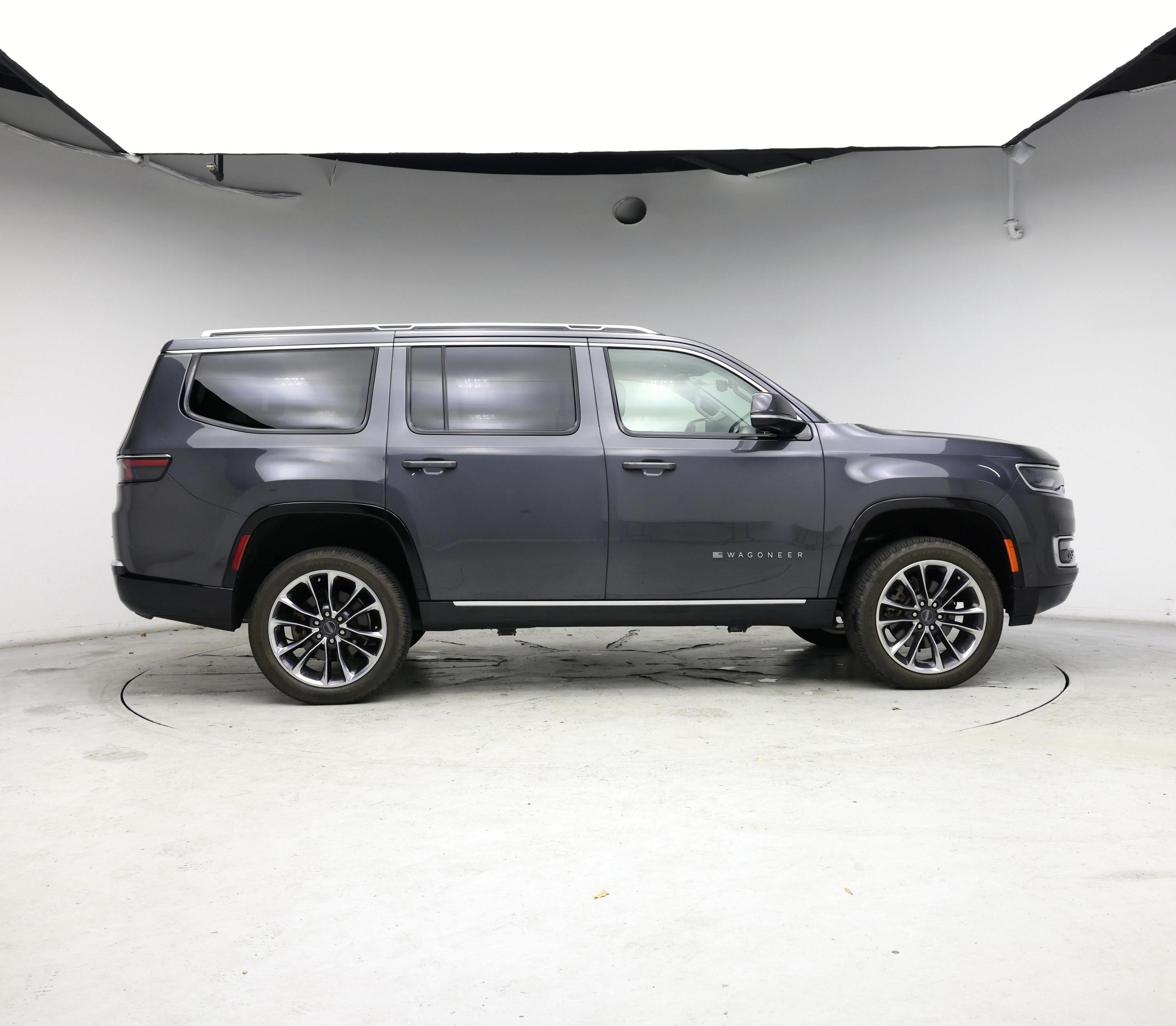 Thumbnail: 2022 Jeep Wagoneer - 7