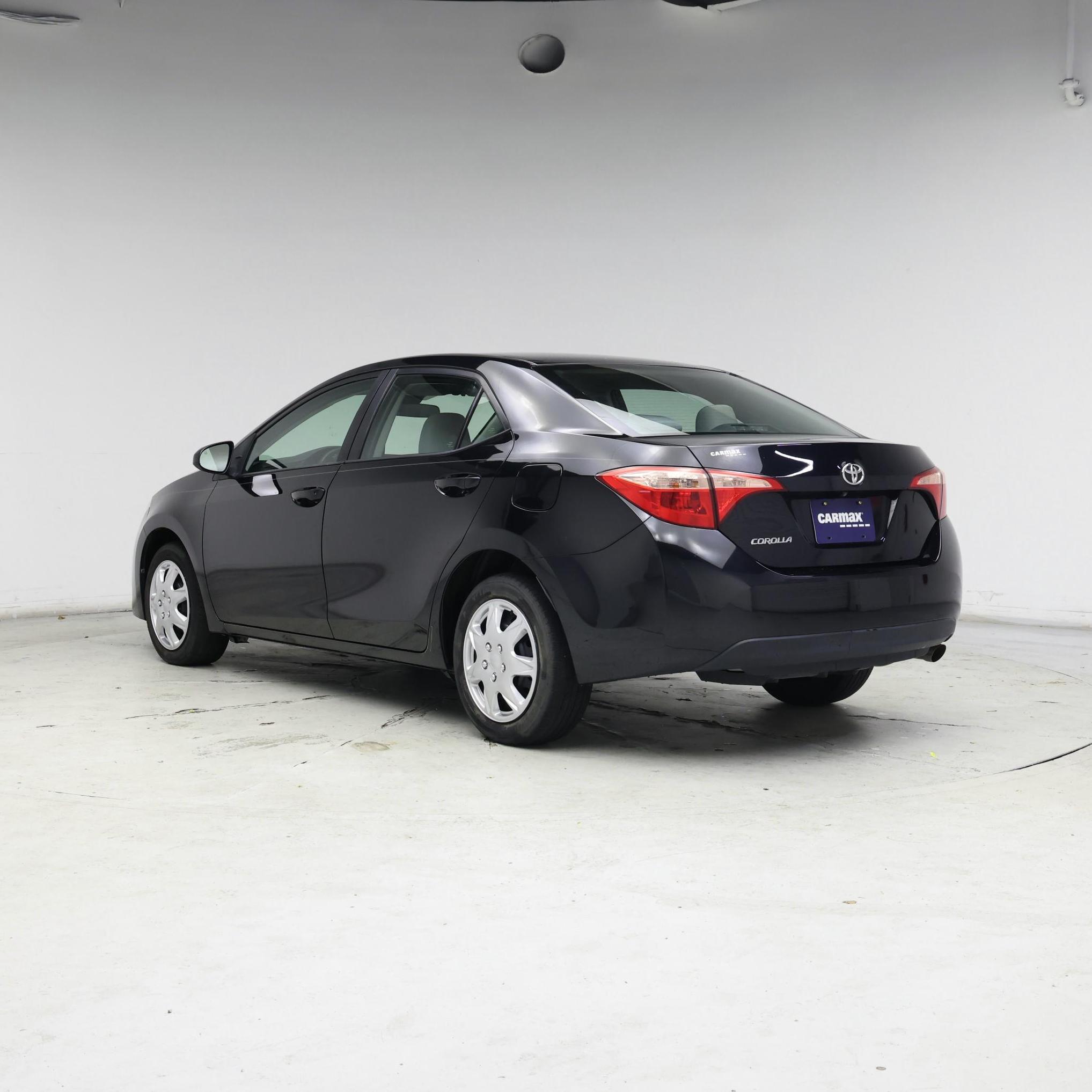 Thumbnail: 2018 Toyota Corolla - 2