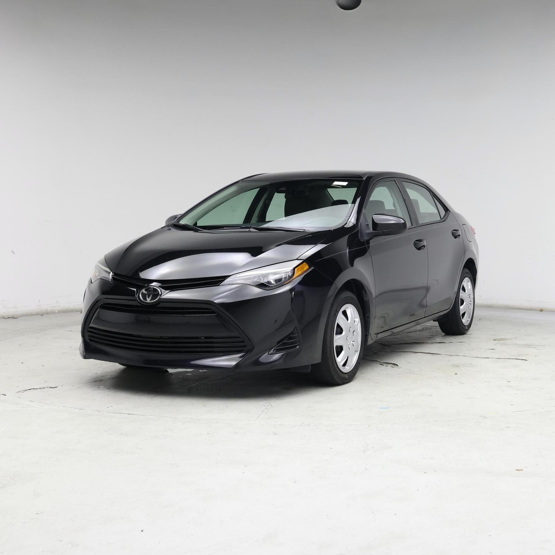 Thumbnail: 2018 Toyota Corolla - 4