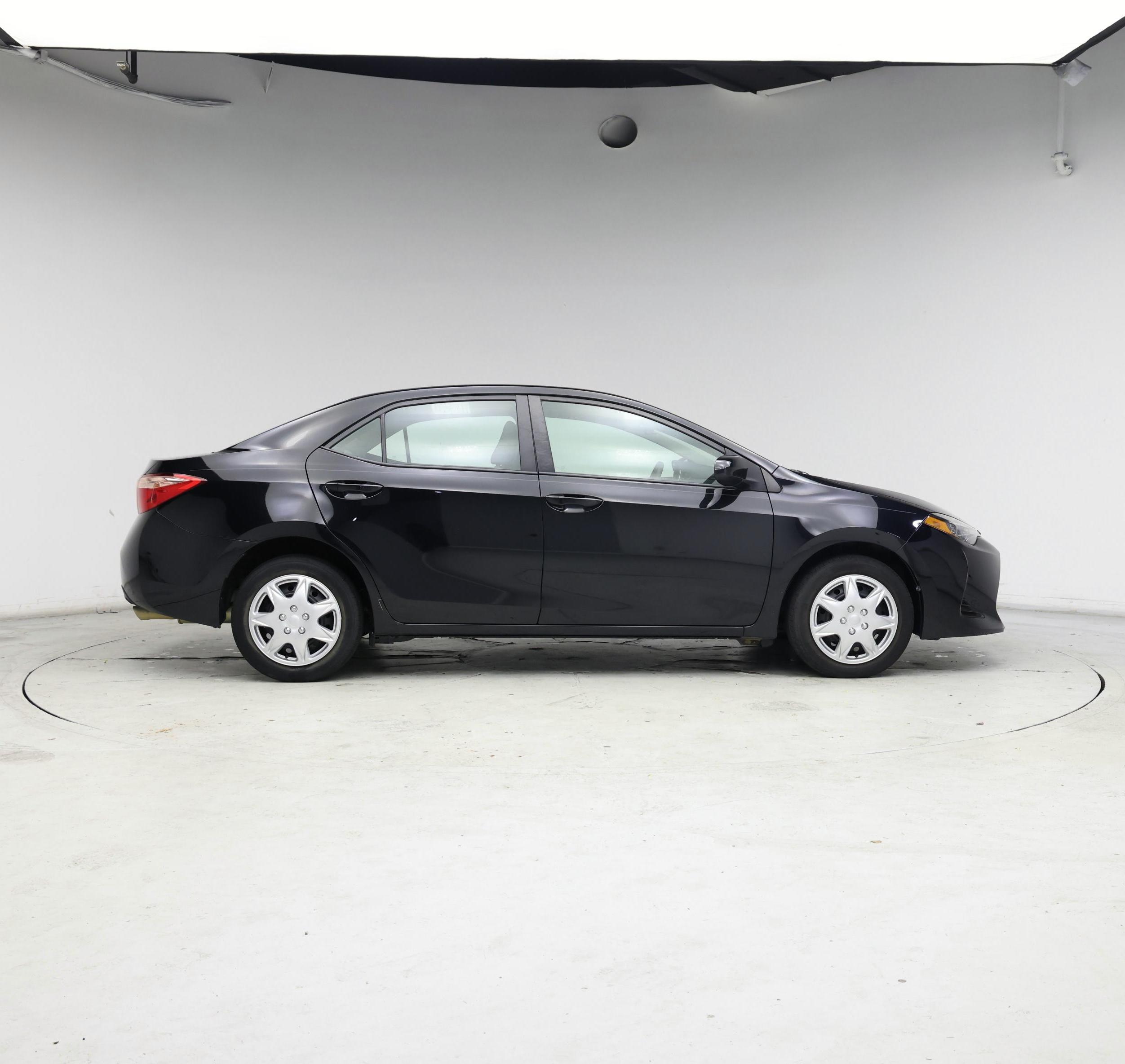 Thumbnail: 2018 Toyota Corolla - 7