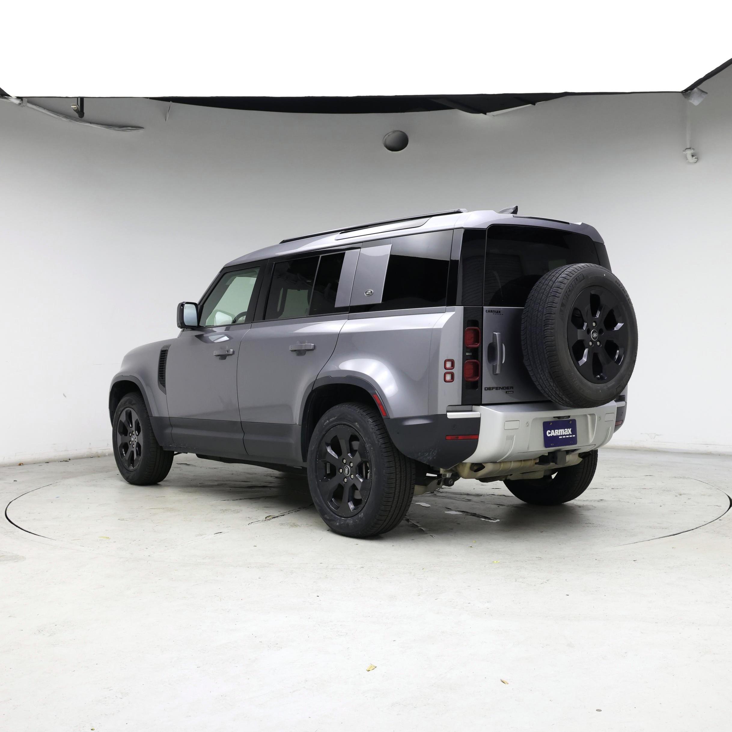 Thumbnail: 2021 Land Rover Defender - 2
