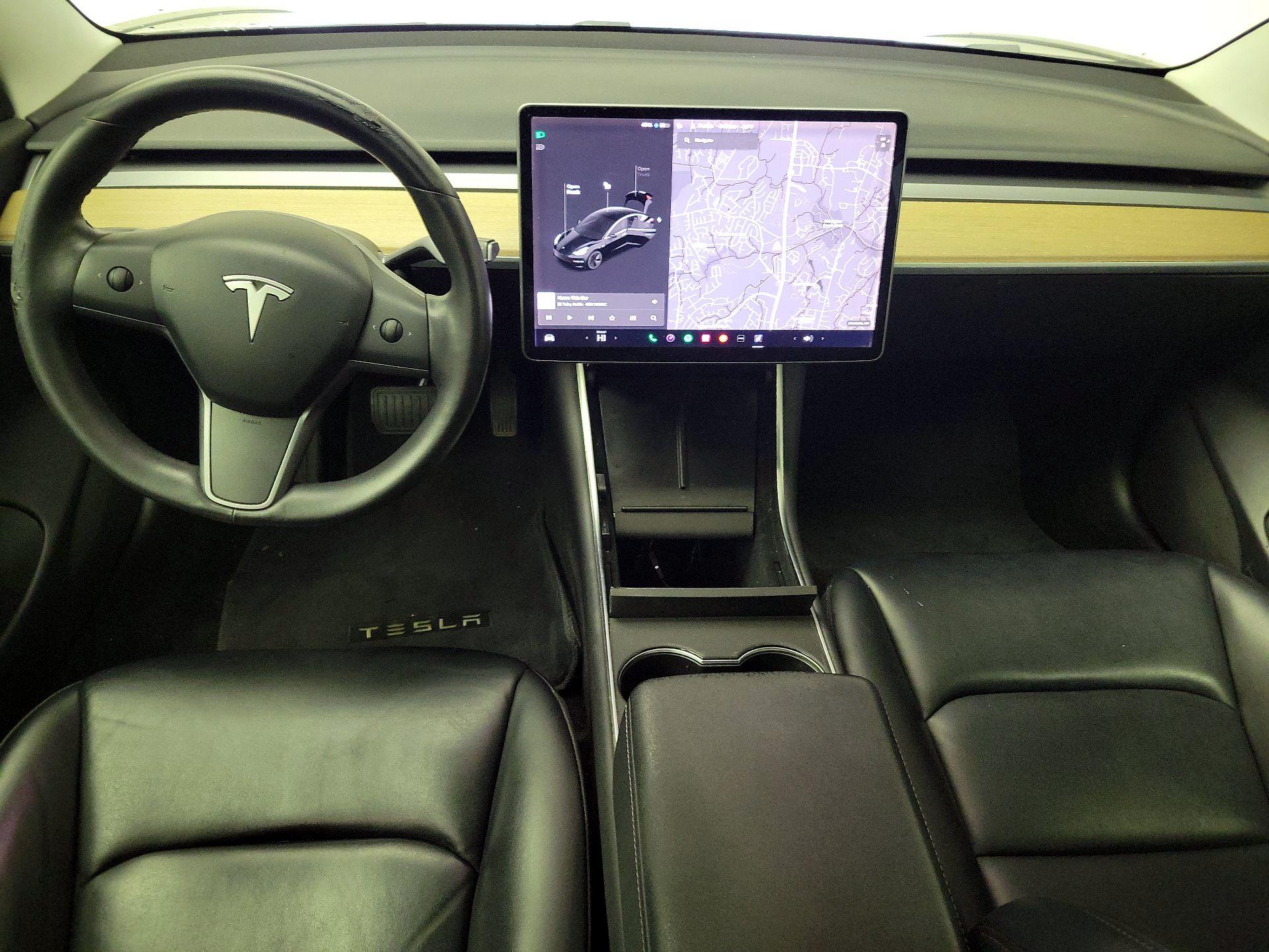 Thumbnail: 2019 Tesla Model 3 - 9