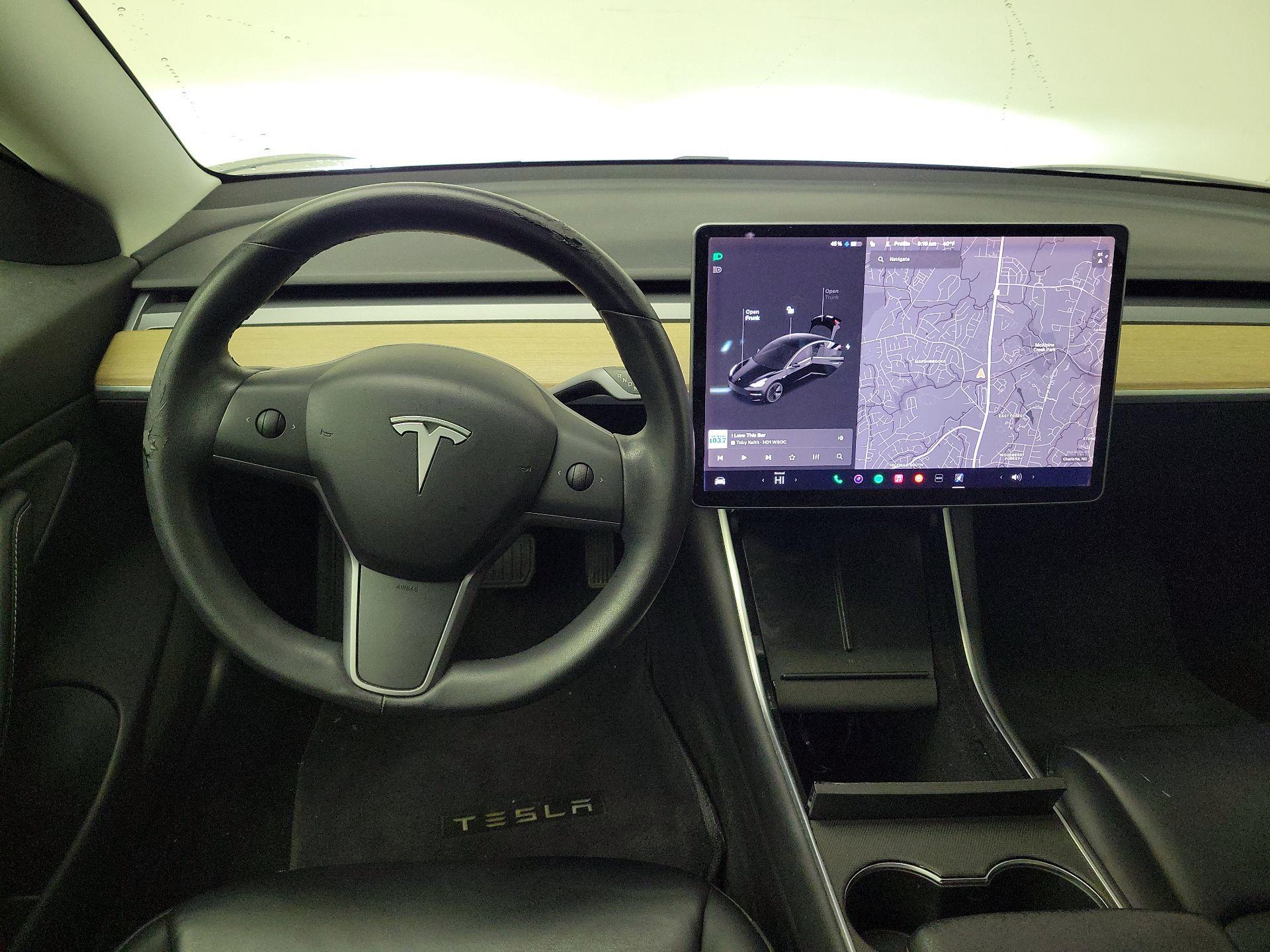 Thumbnail: 2019 Tesla Model 3 - 10