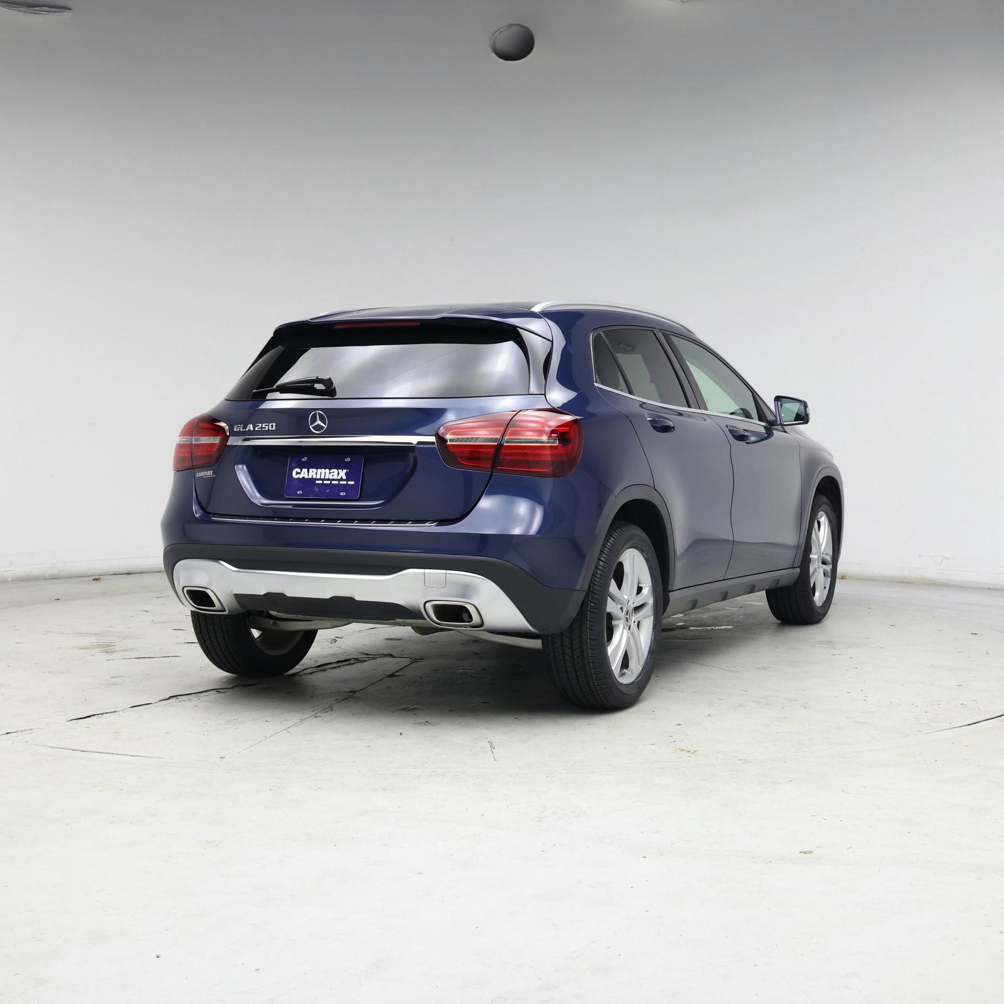 Thumbnail: 2019 Mercedes-Benz GLA - 8