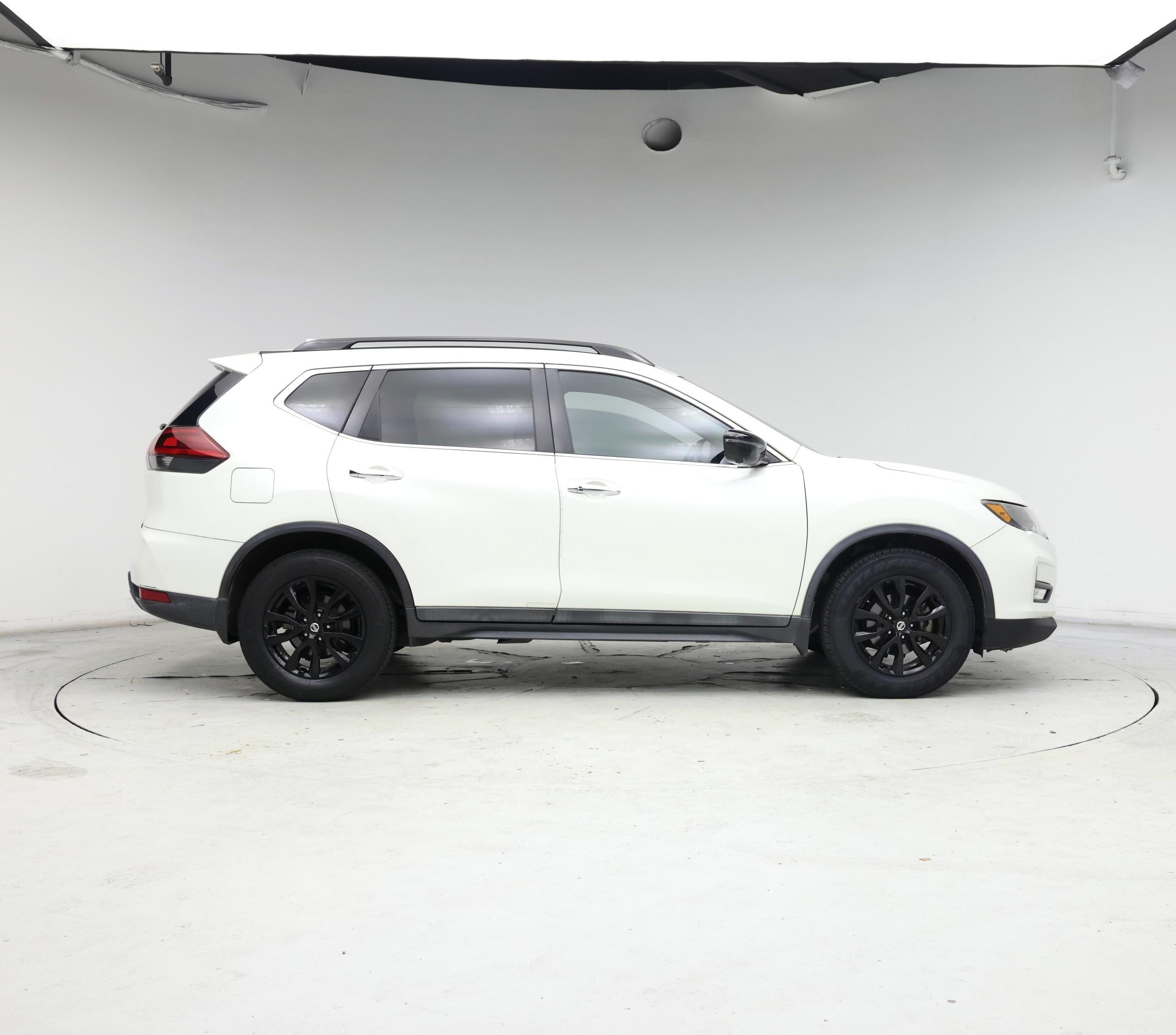 Thumbnail: 2018 Nissan Rogue - 7