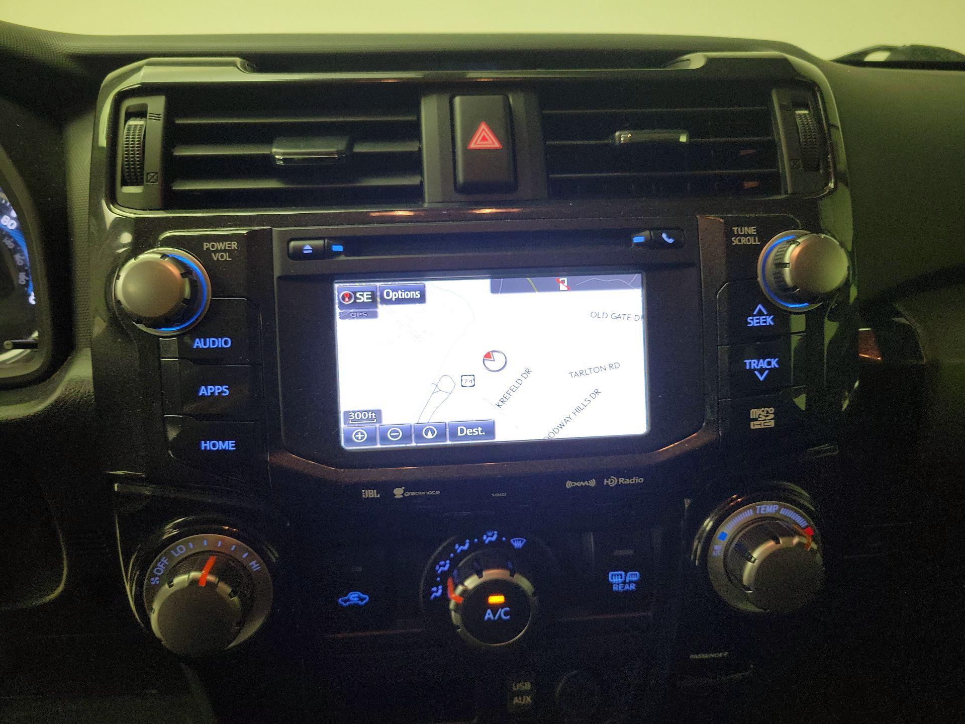 Thumbnail: 2019 Toyota 4Runner - 14