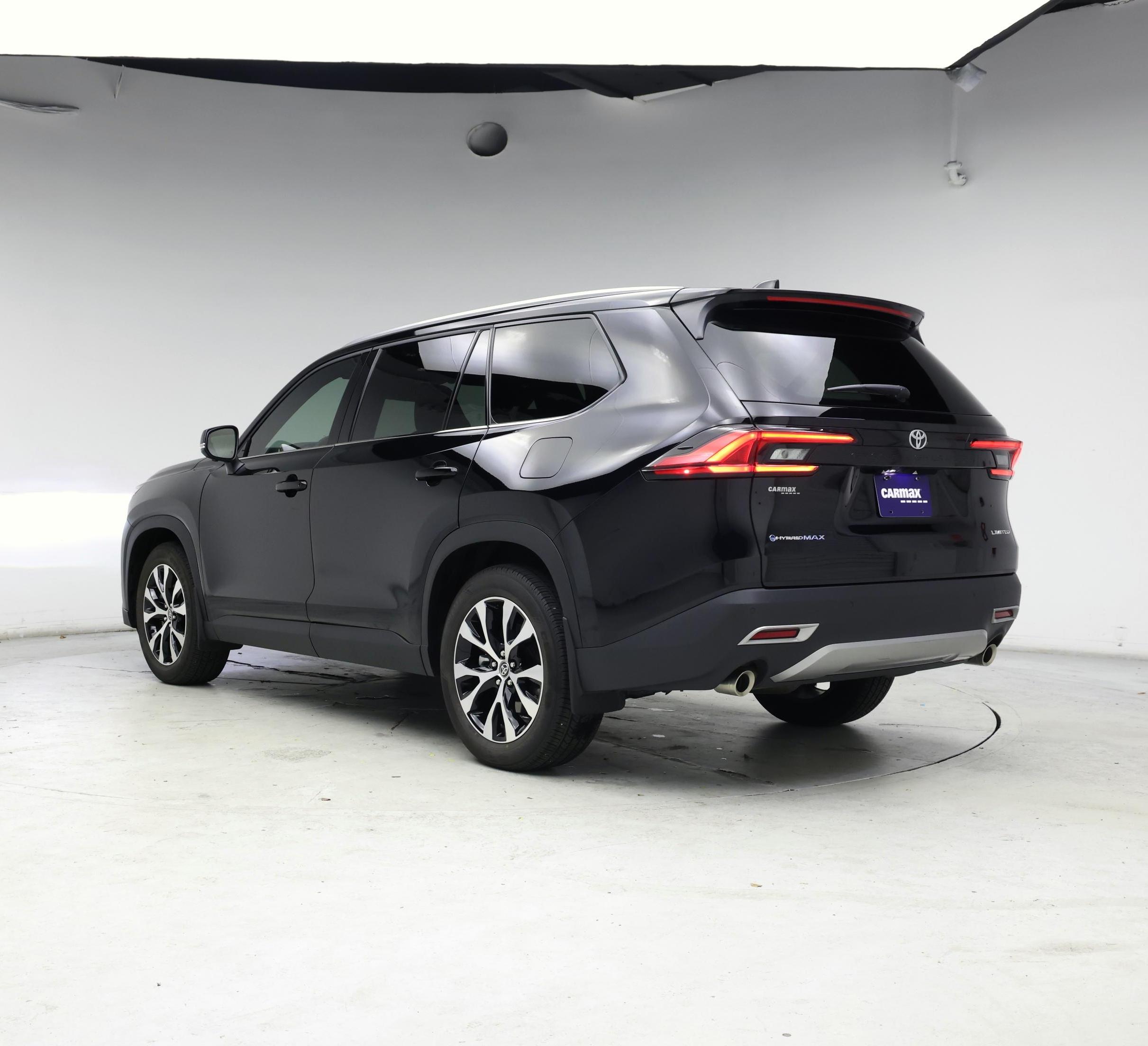 Thumbnail: 2024 Toyota Highlander - 2