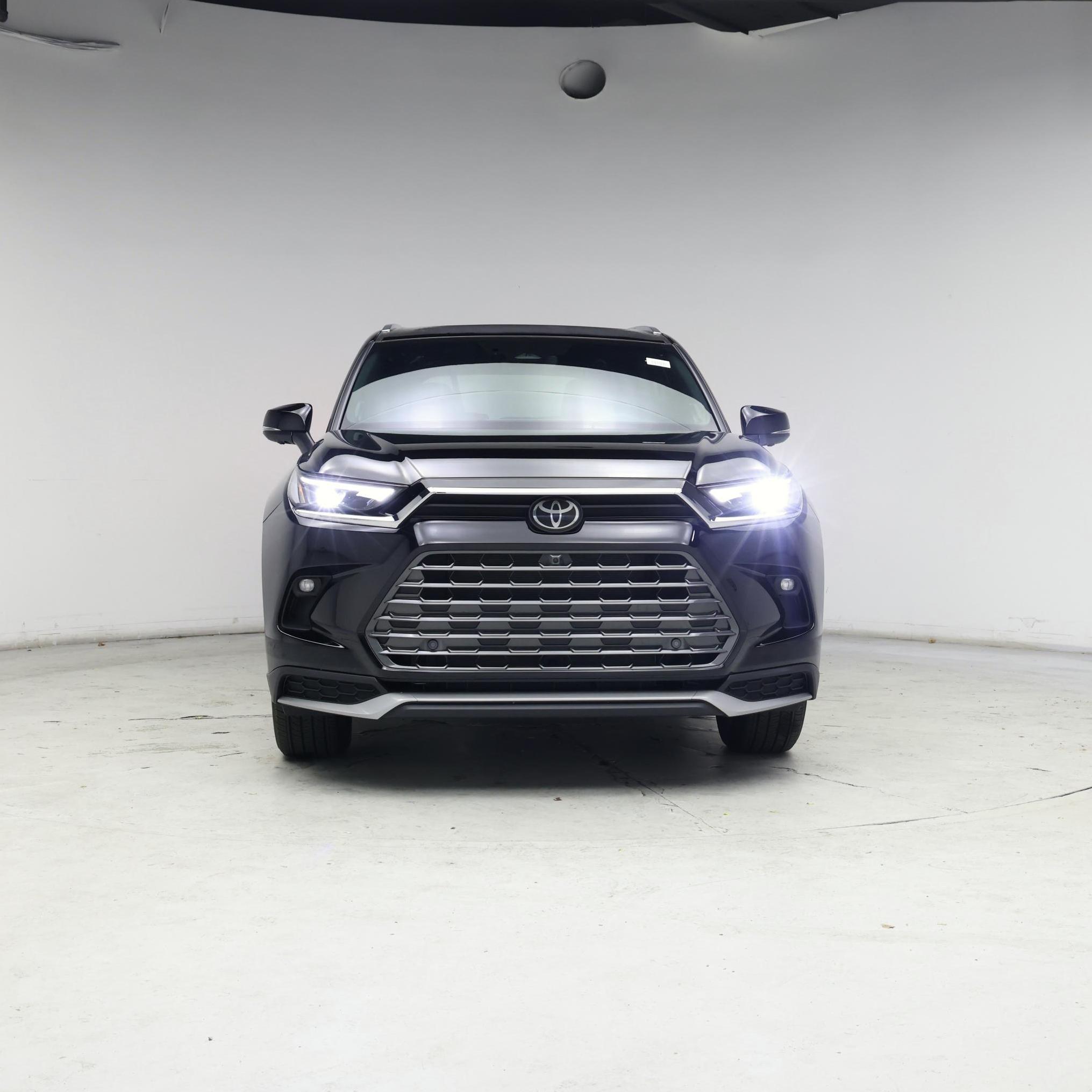 Thumbnail: 2024 Toyota Highlander - 5