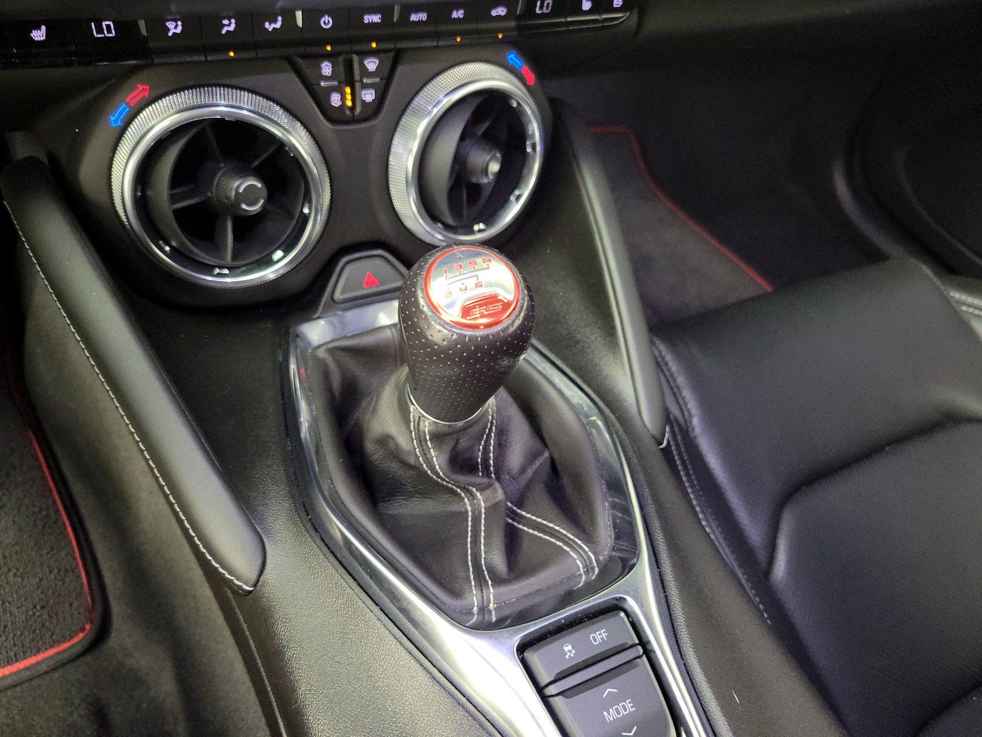 Thumbnail: 2022 Chevrolet Camaro - 17