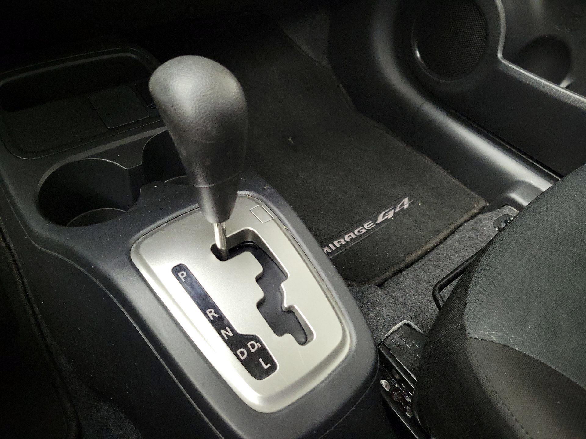 Thumbnail: 2021 Mitsubishi Mirage G4 - 16