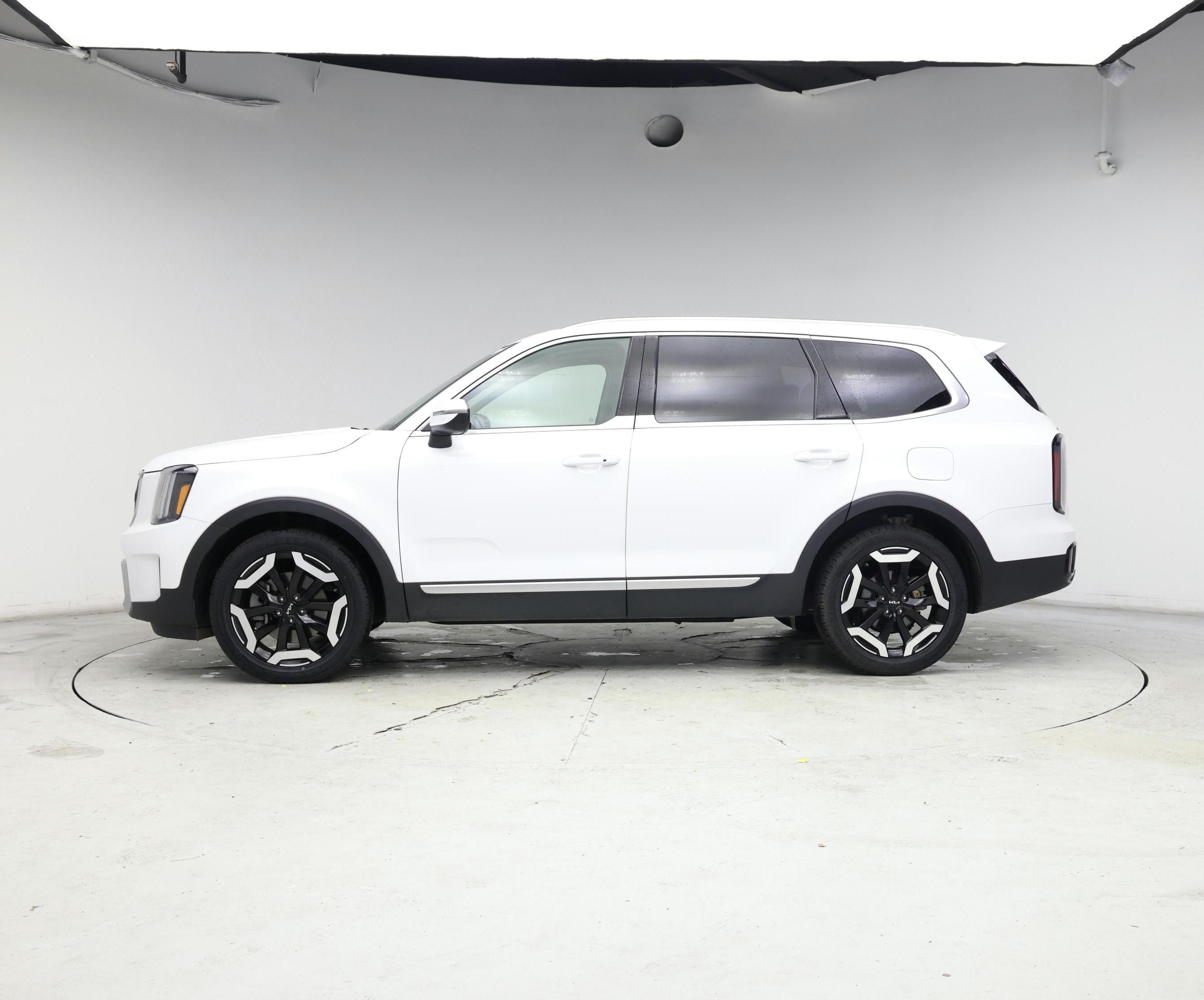 Thumbnail: 2024 Kia Telluride - 3