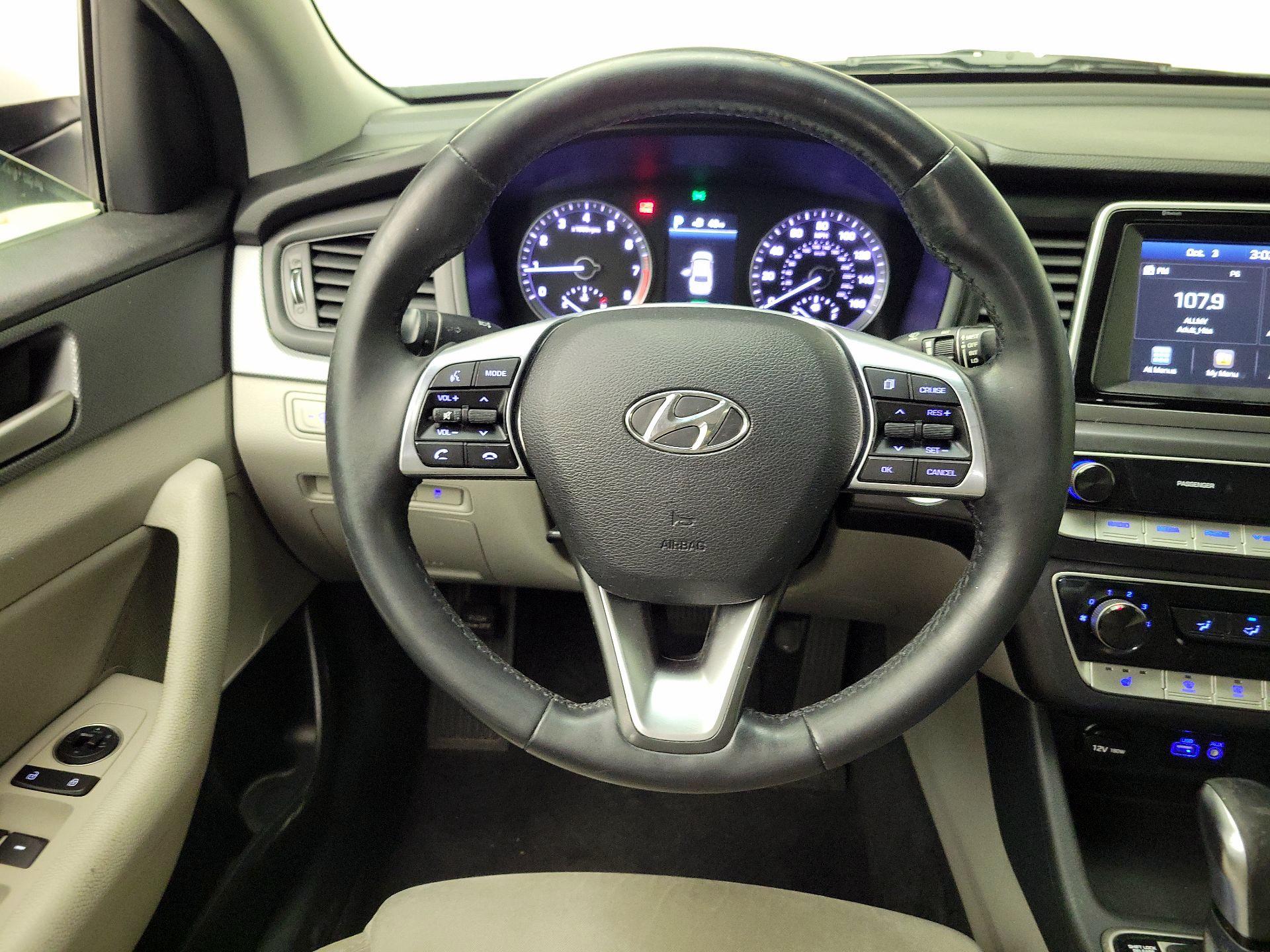 Thumbnail: 2018 Hyundai Sonata - 10