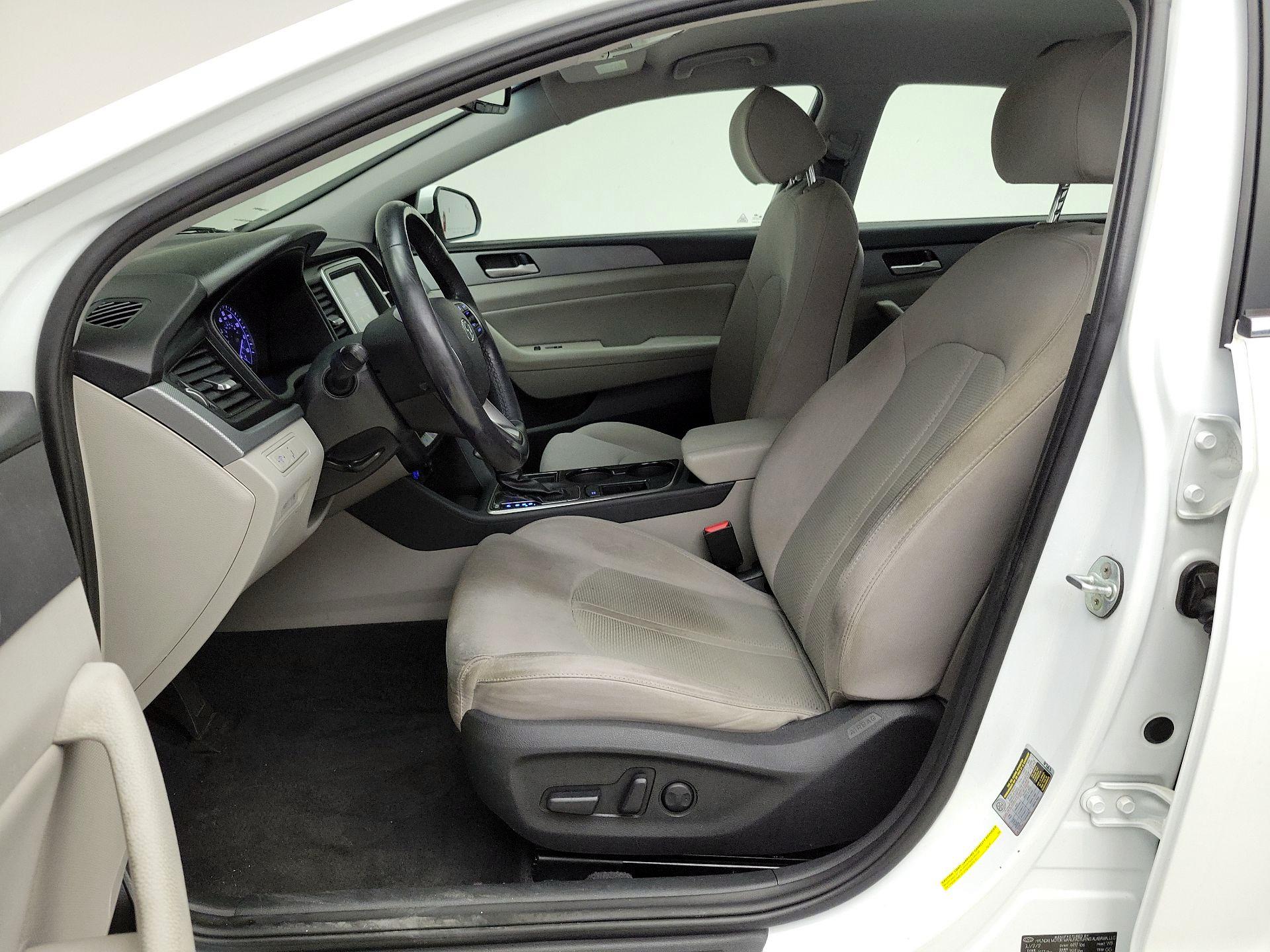 Thumbnail: 2018 Hyundai Sonata - 11
