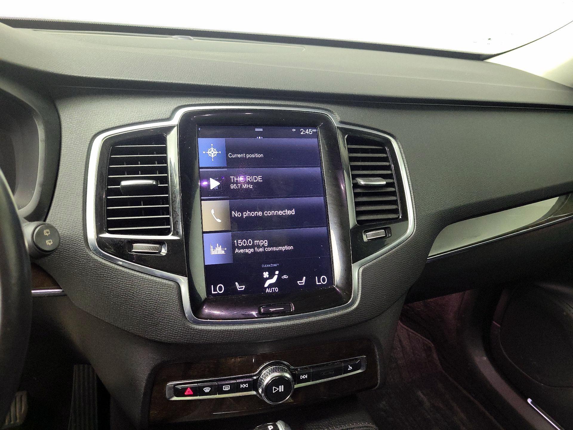 Thumbnail: 2018 Volvo XC90 - 15