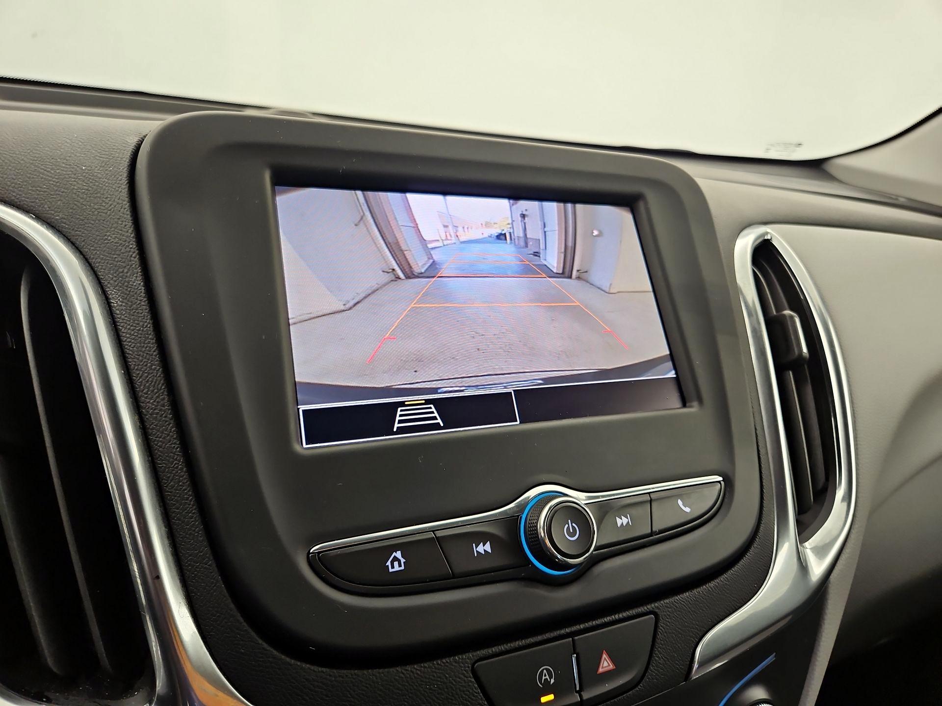Thumbnail: 2023 Chevrolet Equinox - 14