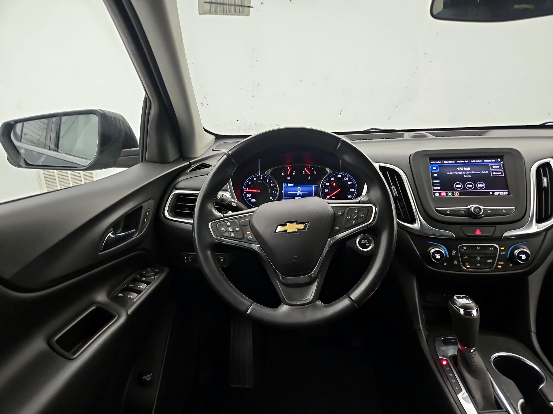 Thumbnail: 2020 Chevrolet Equinox - 10