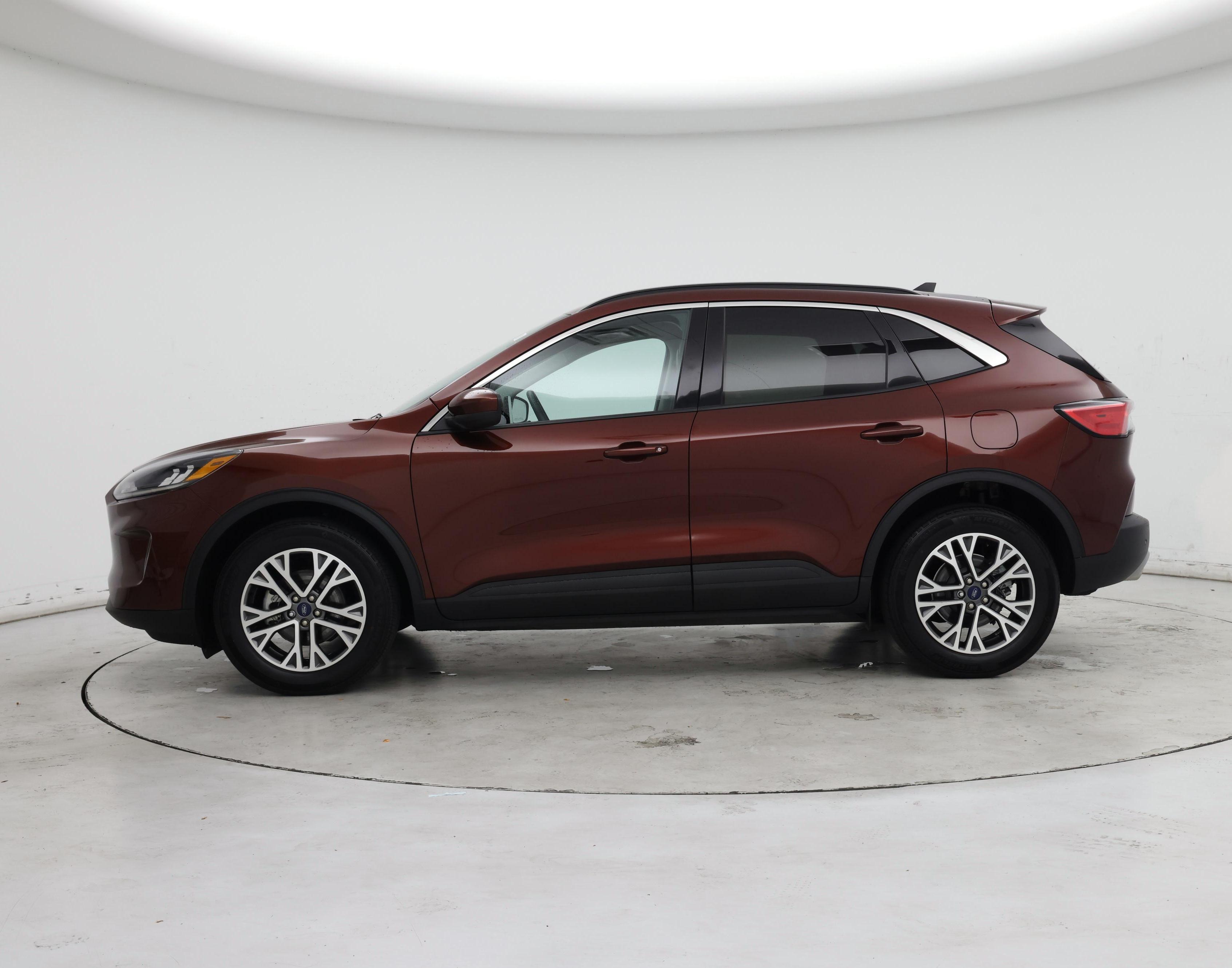 Thumbnail: 2021 Ford Escape - 3