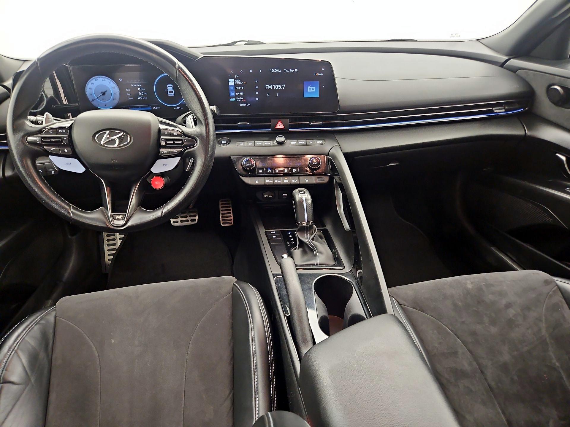 Thumbnail: 2022 Hyundai Elantra - 9