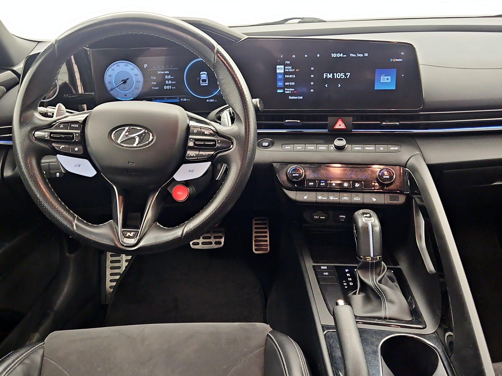 Thumbnail: 2022 Hyundai Elantra - 10
