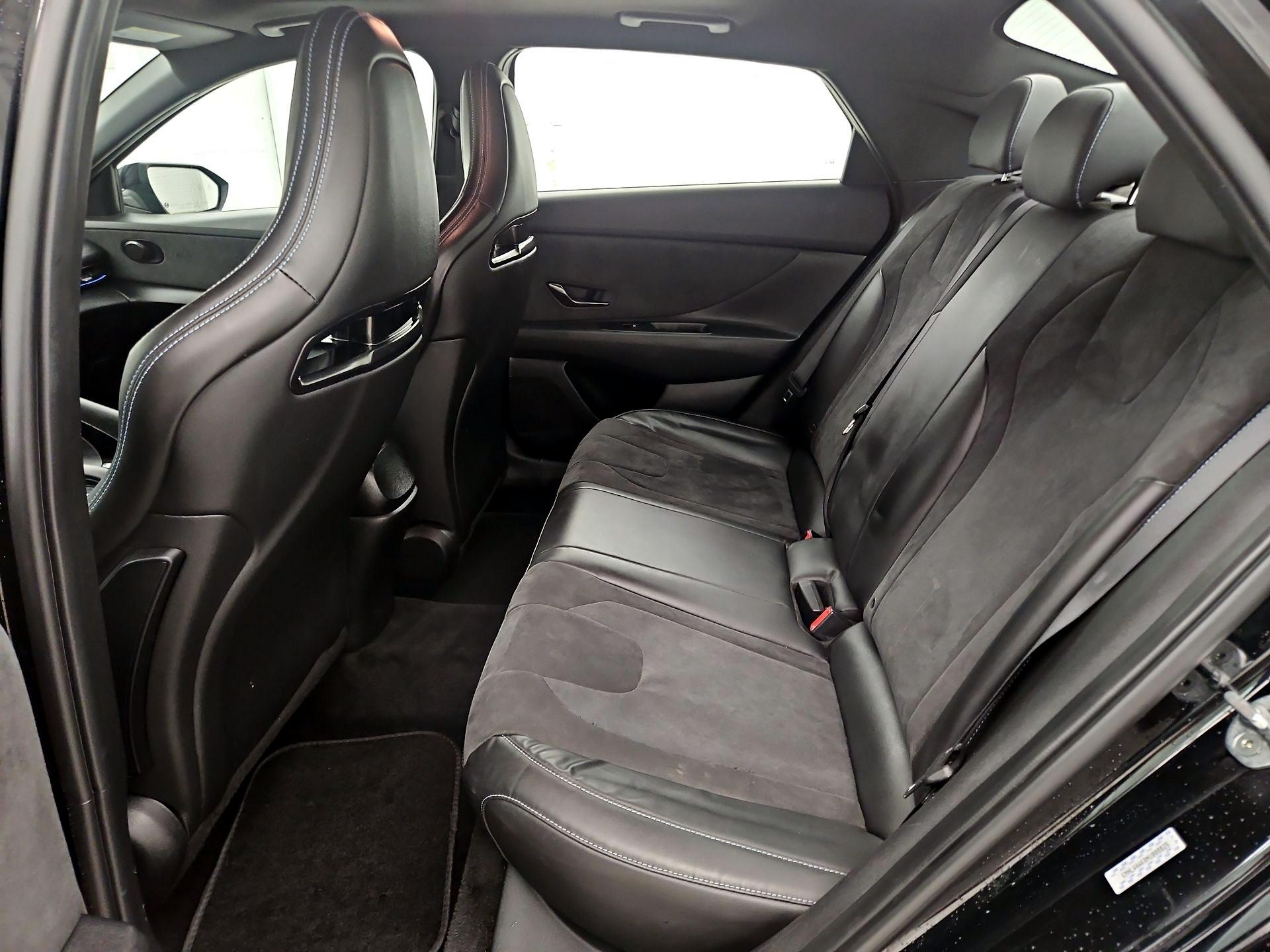 Thumbnail: 2022 Hyundai Elantra - 19