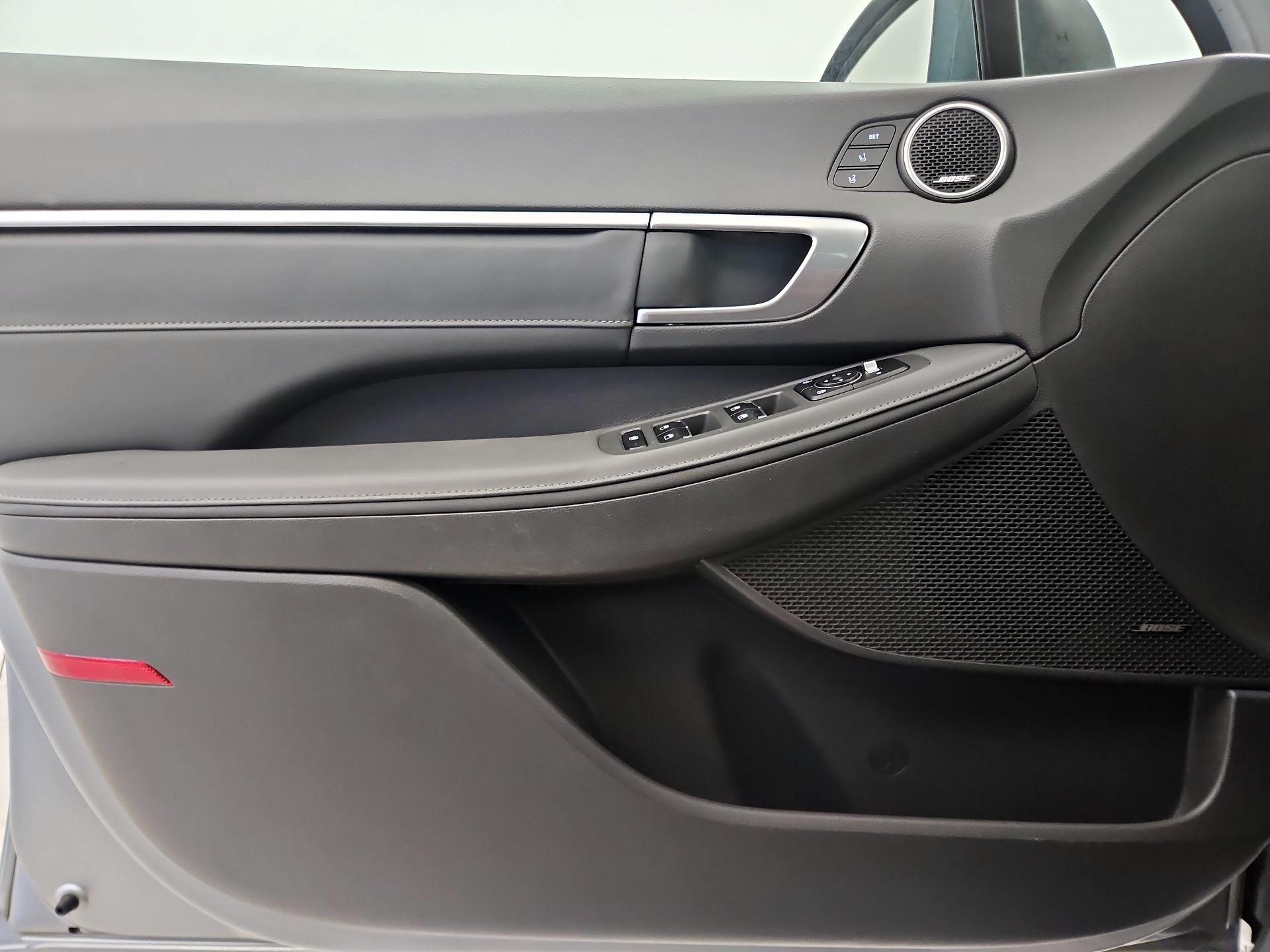 Thumbnail: 2021 Hyundai Sonata - 12