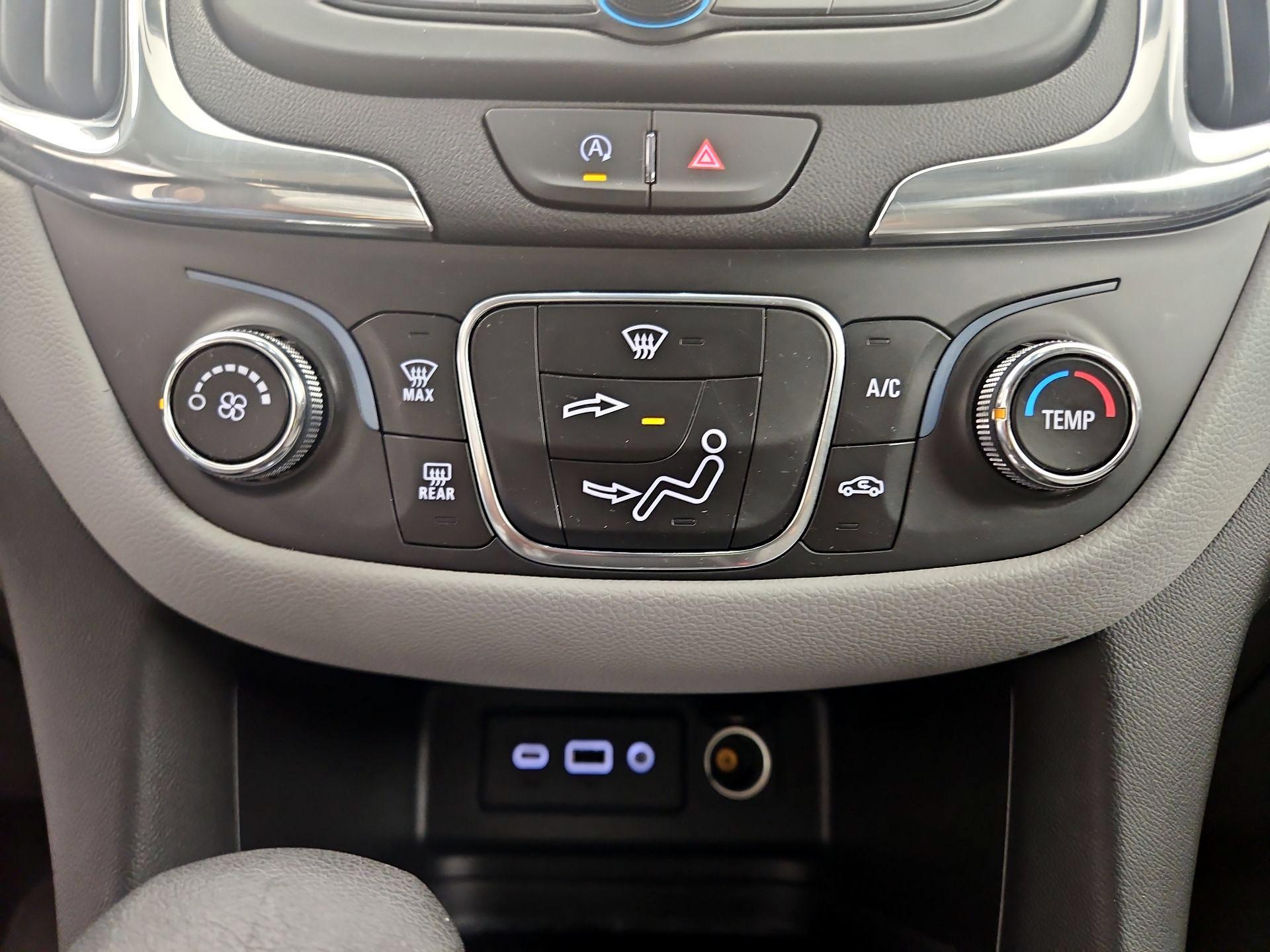 Thumbnail: 2023 Chevrolet Equinox - 16