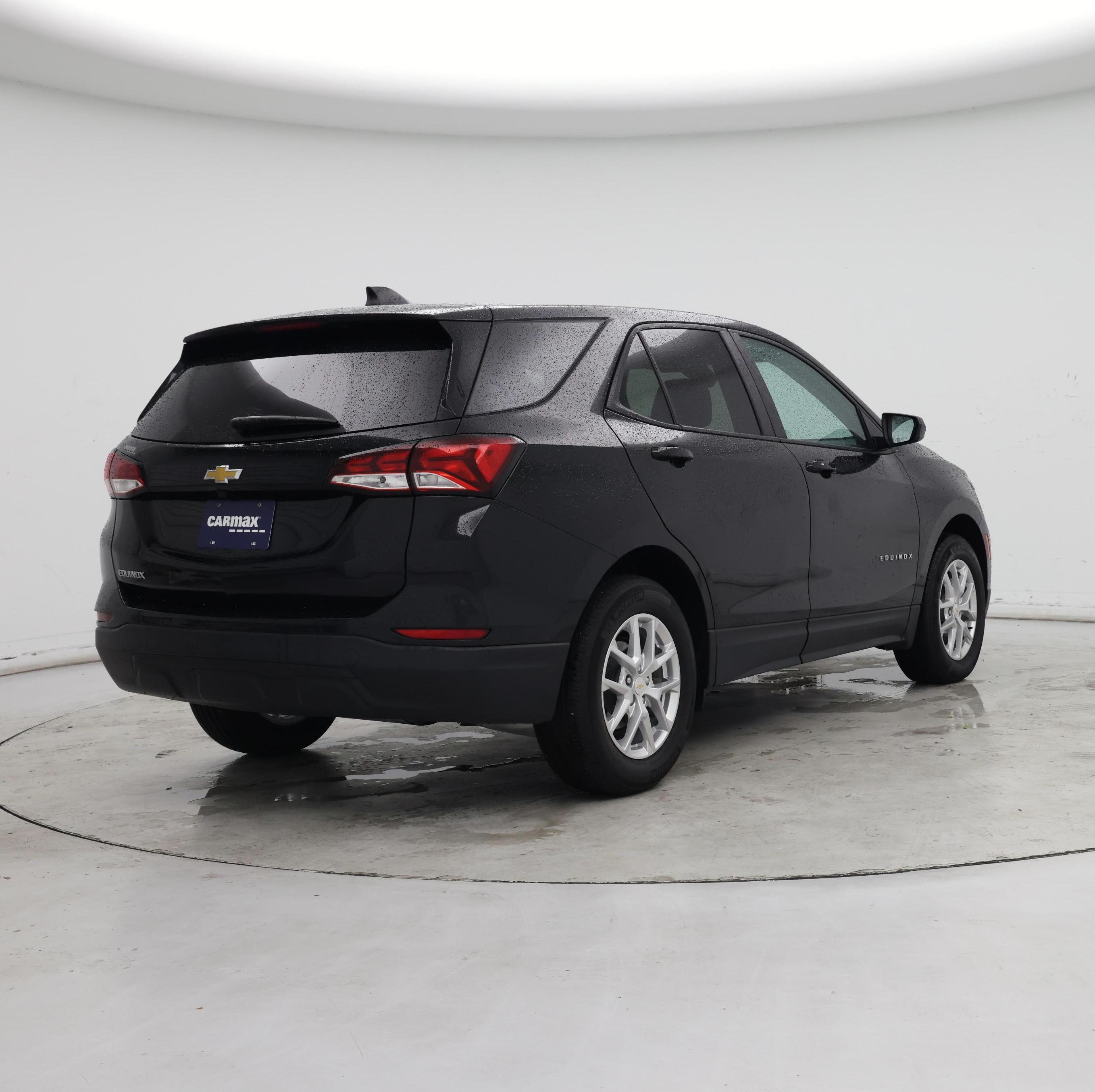 Thumbnail: 2023 Chevrolet Equinox - 8