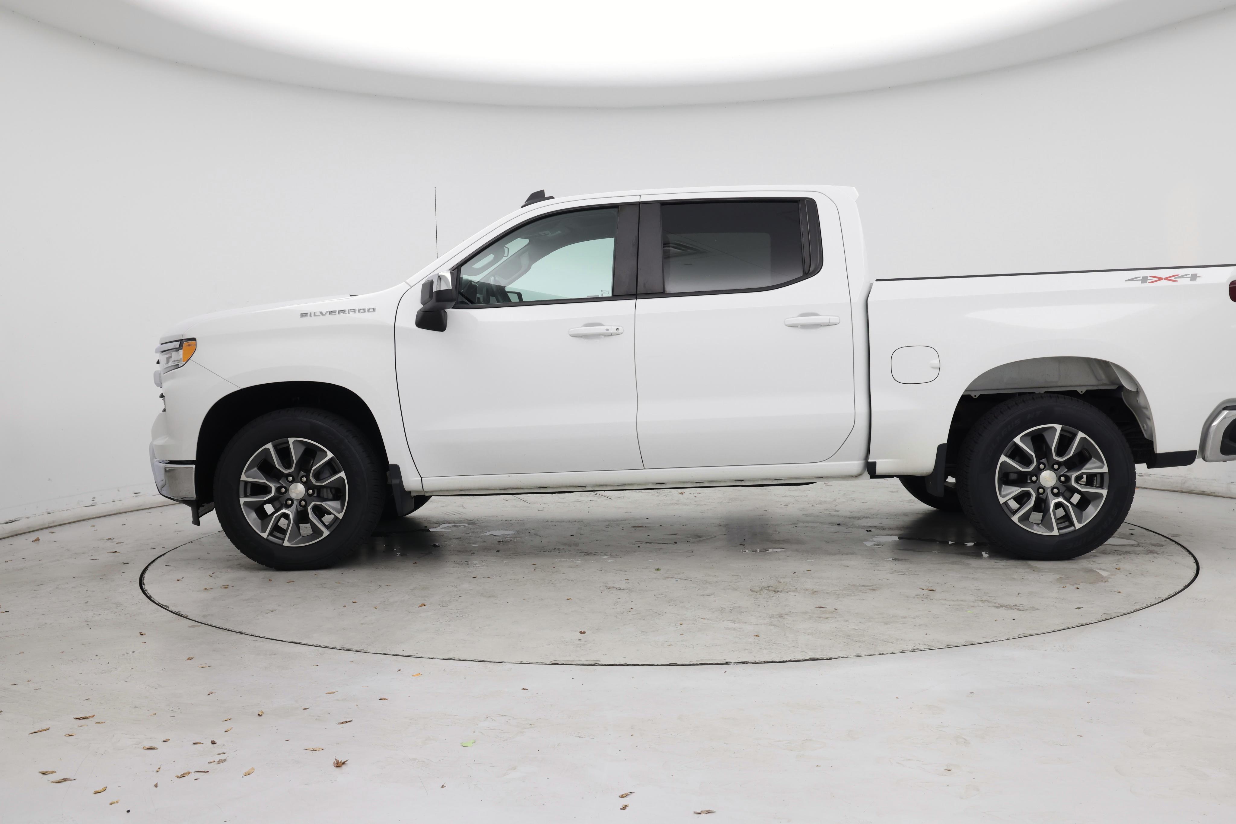 Thumbnail: 2022 Chevrolet Silverado 1500 - 3