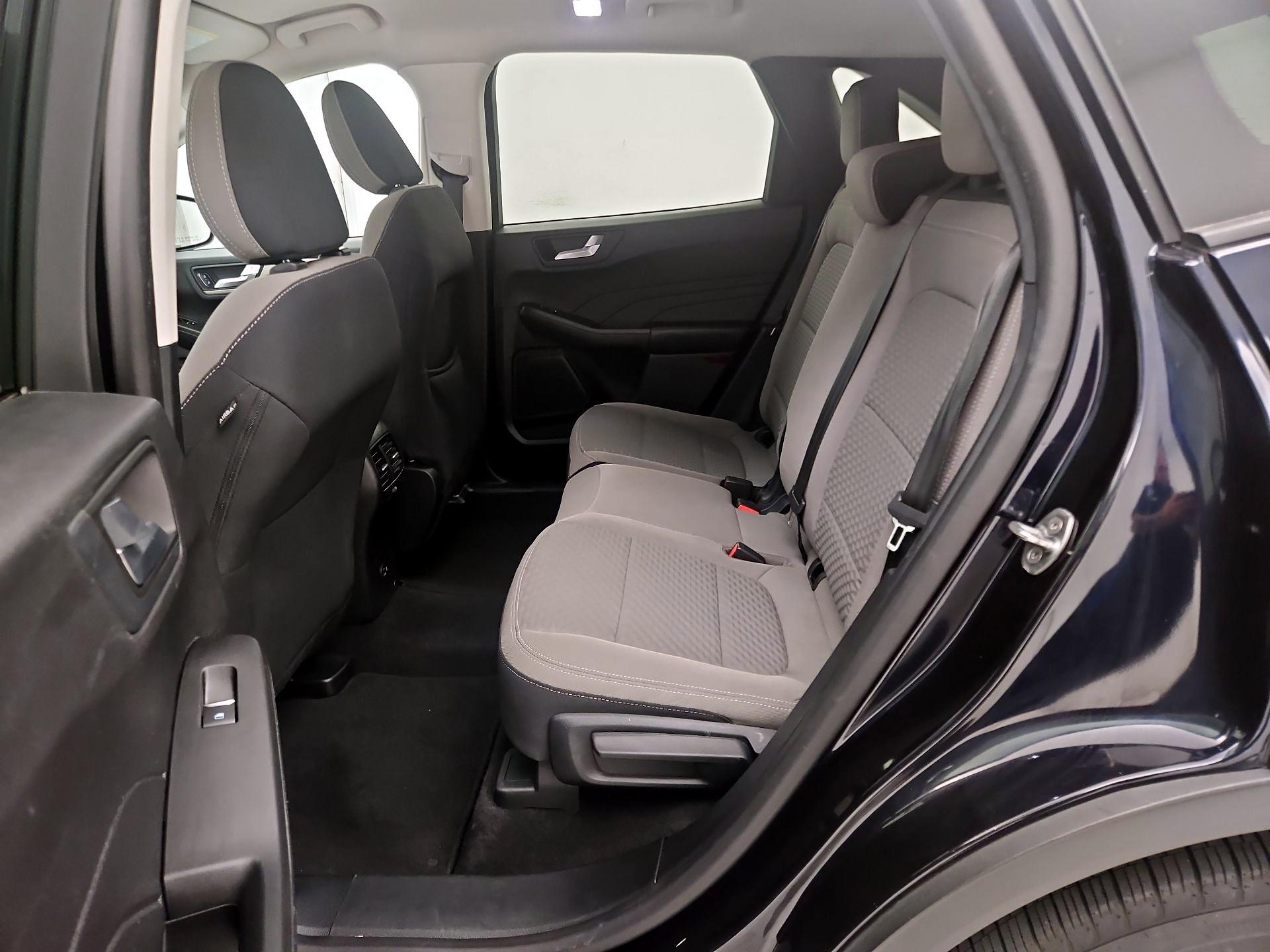Thumbnail: 2021 Ford Escape - 19