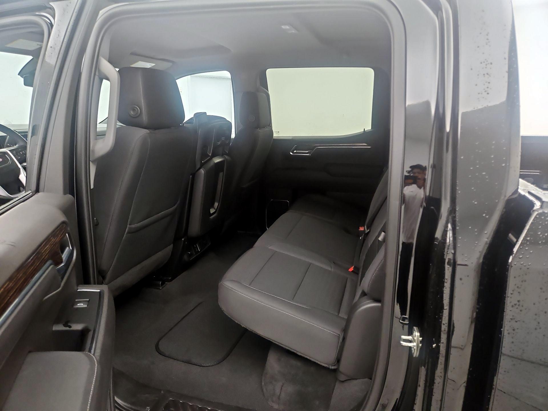 Thumbnail: 2023 GMC Sierra 1500 - 19