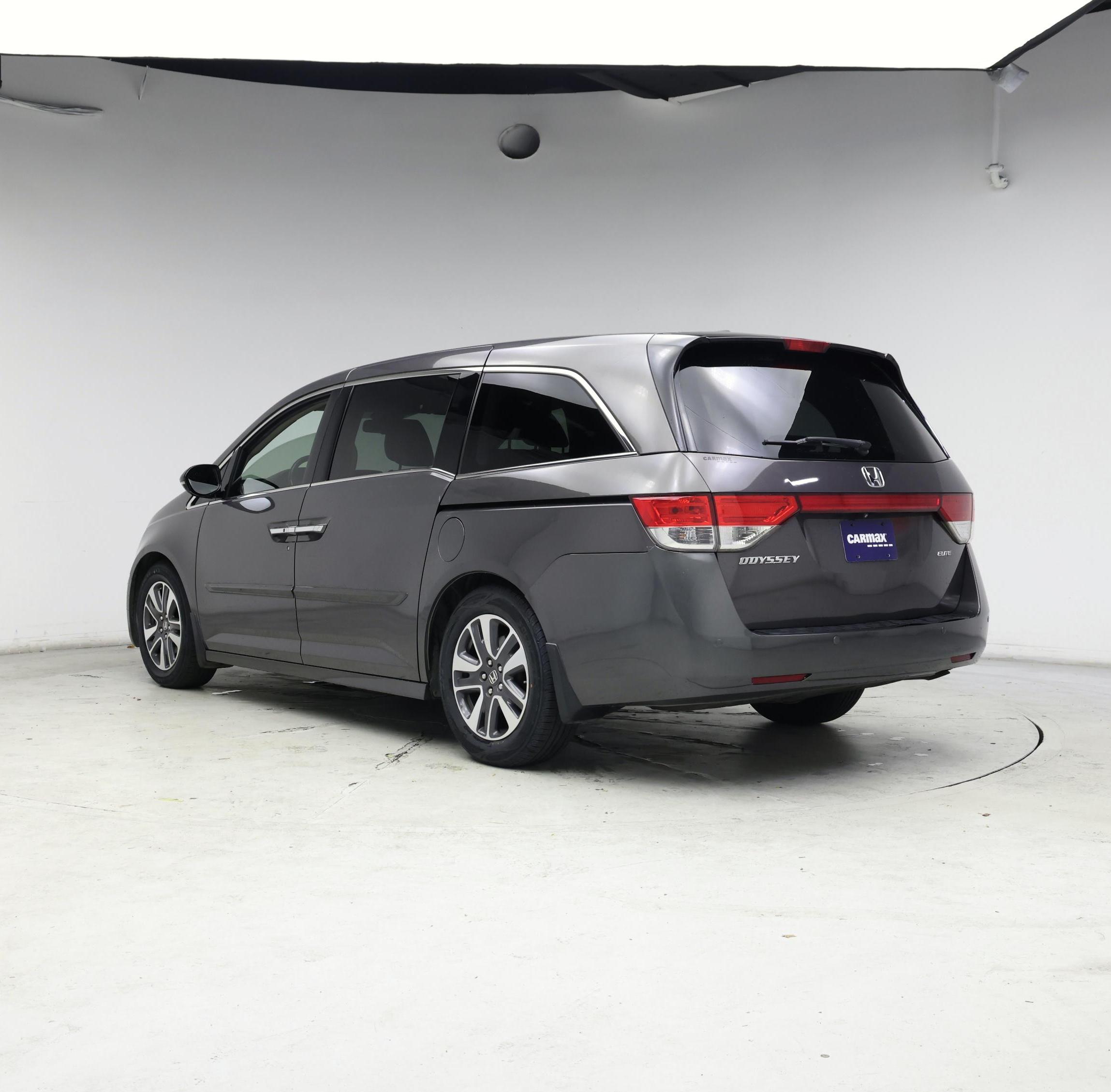Thumbnail: 2014 Honda Odyssey - 2