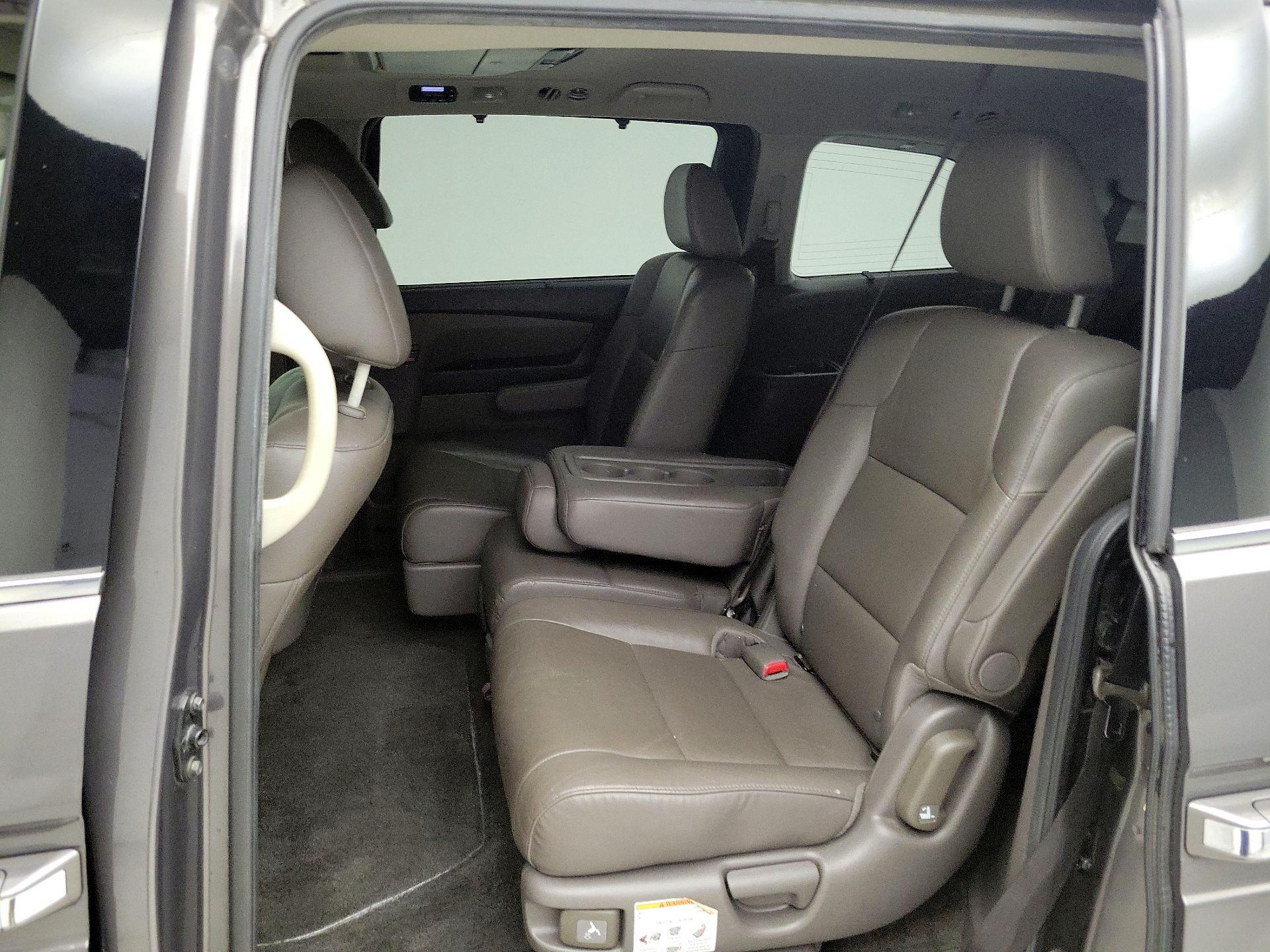 Thumbnail: 2014 Honda Odyssey - 20