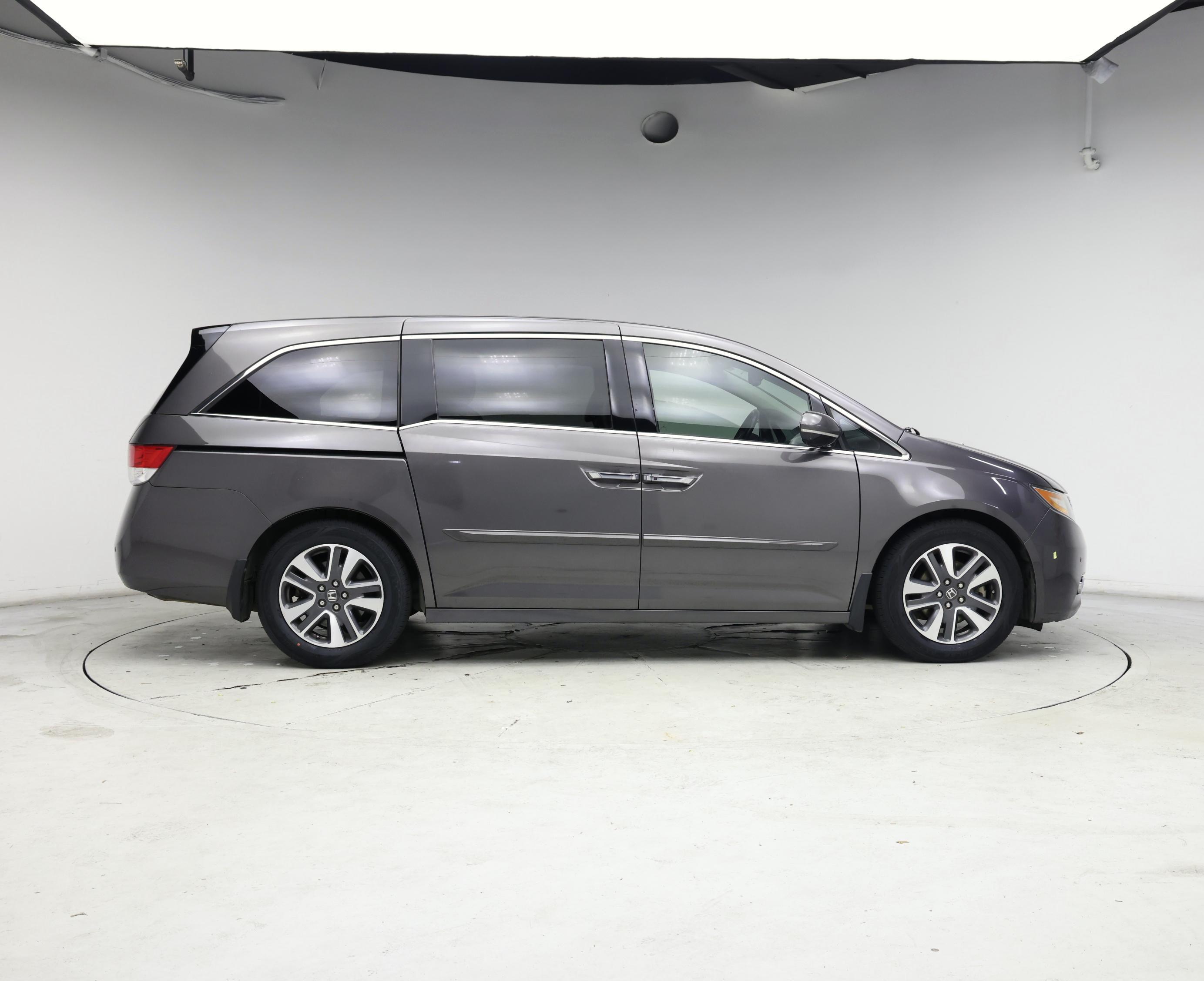 Thumbnail: 2014 Honda Odyssey - 7