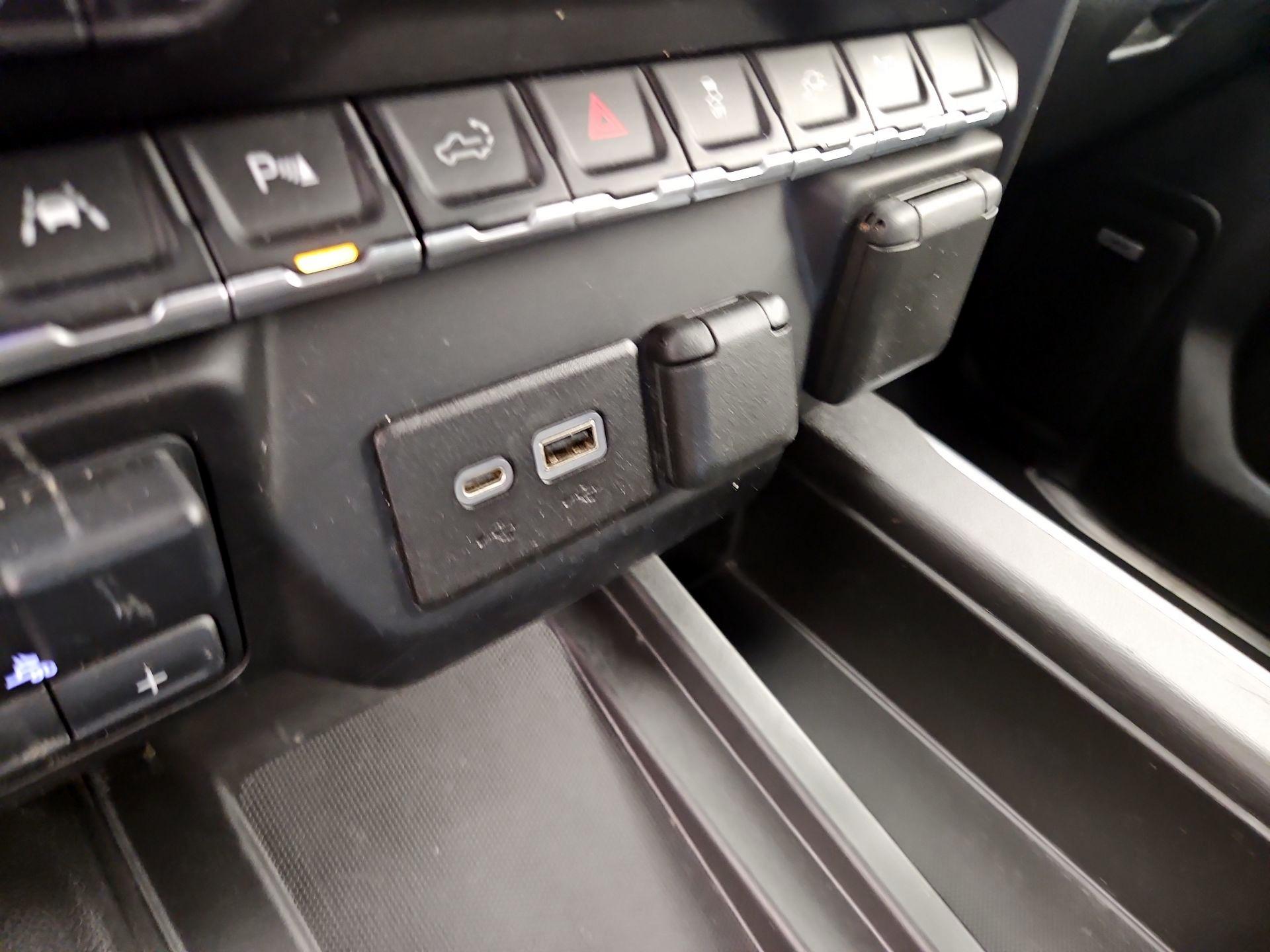 Thumbnail: 2022 Chevrolet Silverado 1500 - 18