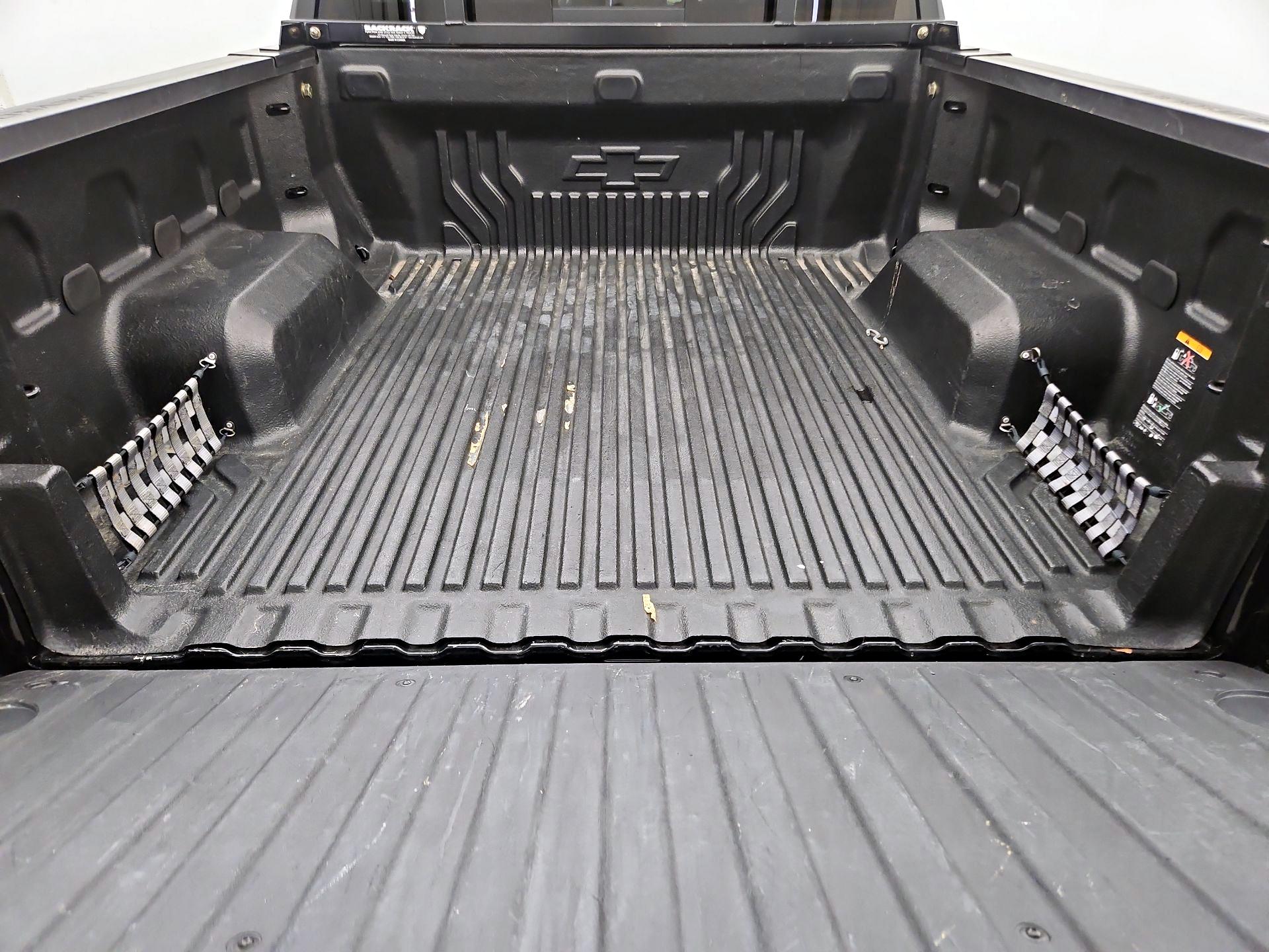 Thumbnail: 2022 Chevrolet Silverado 1500 - 20